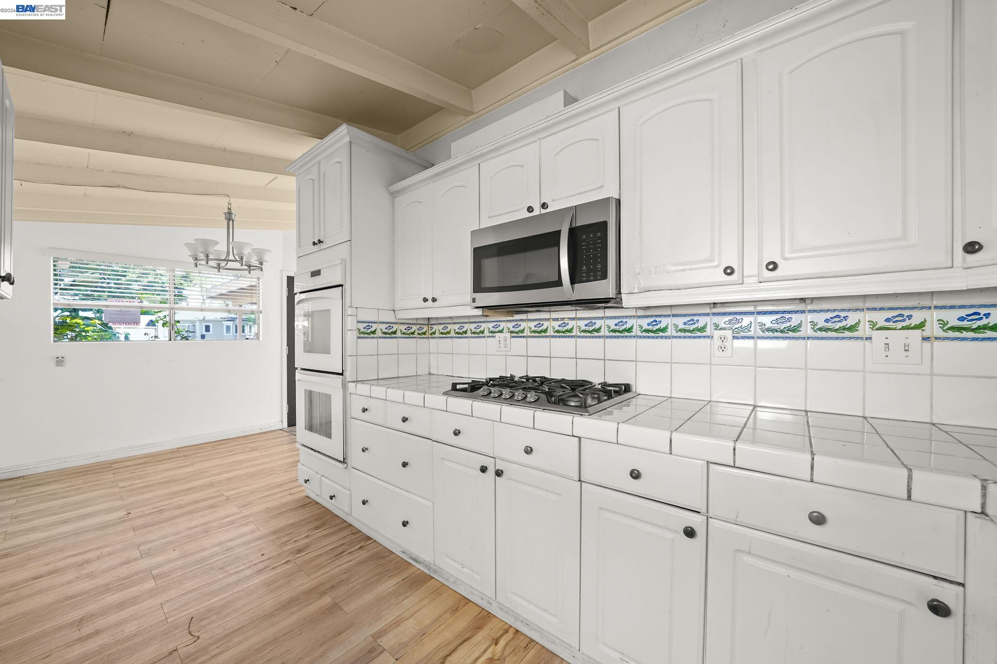 Detail Gallery Image 14 of 30 For 2315 Ralmar Ave, East Palo Alto,  CA 94303 - 3 Beds | 1/1 Baths