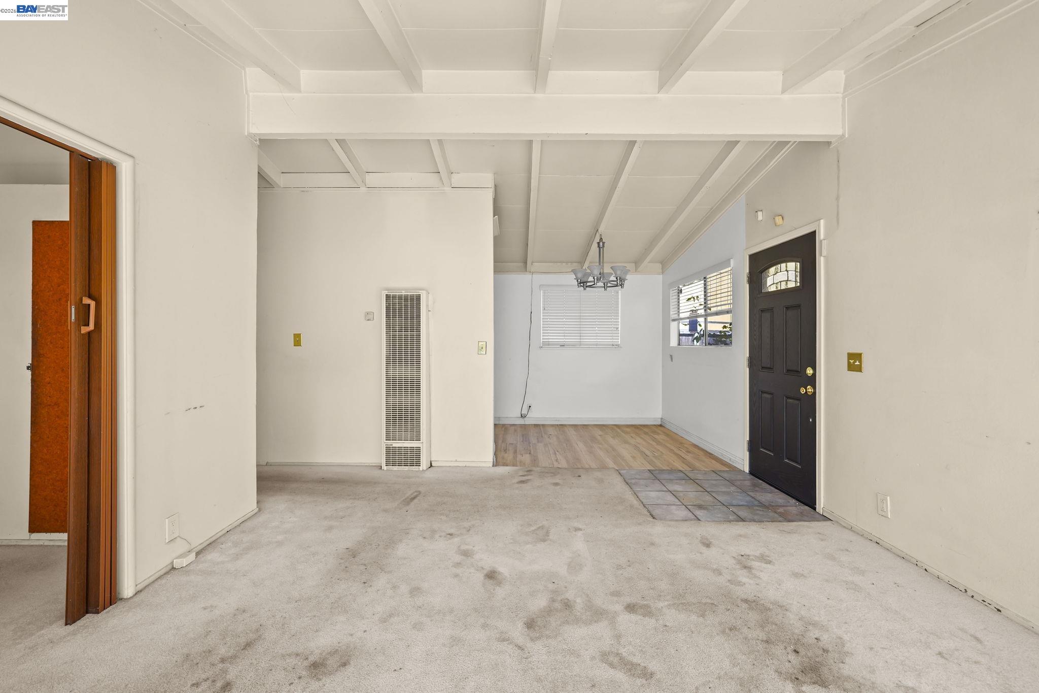 Detail Gallery Image 17 of 30 For 2315 Ralmar Ave, East Palo Alto,  CA 94303 - 3 Beds | 1/1 Baths