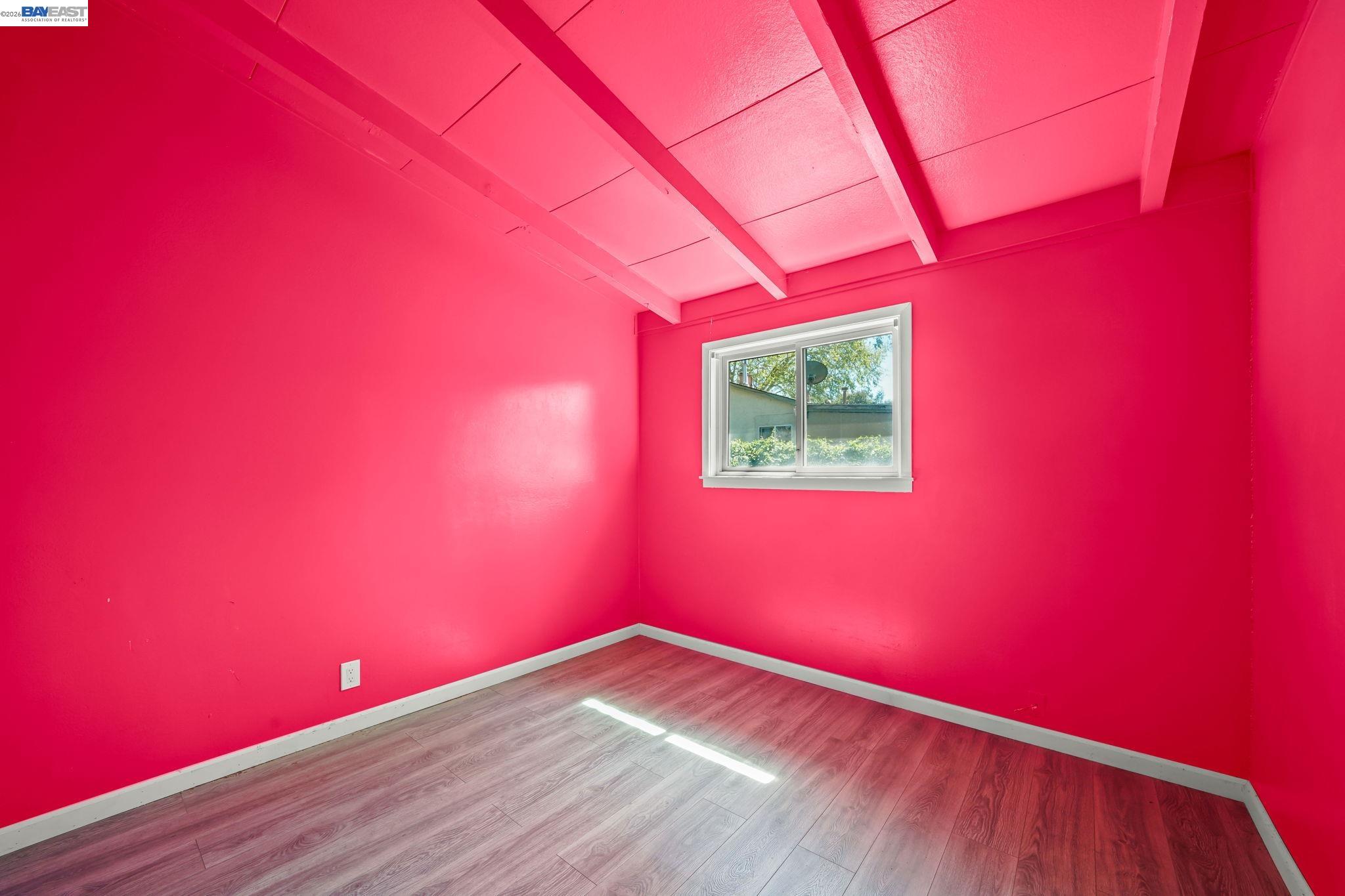 Detail Gallery Image 21 of 30 For 2315 Ralmar Ave, East Palo Alto,  CA 94303 - 3 Beds | 1/1 Baths