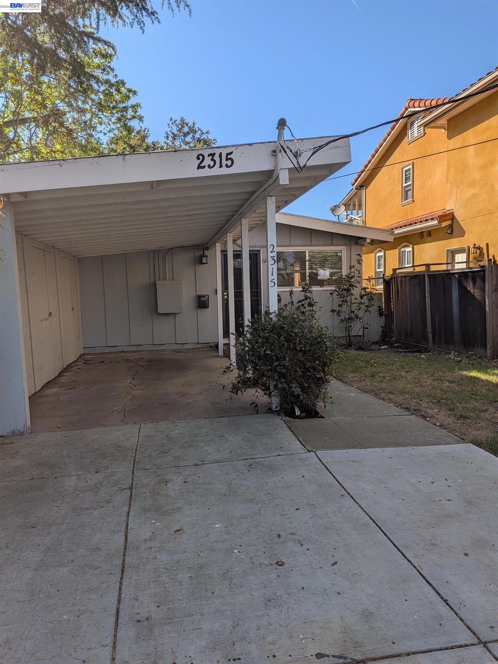 Detail Gallery Image 25 of 32 For 2315 Ralmar Ave, East Palo Alto,  CA 94303 - 3 Beds | 1/1 Baths