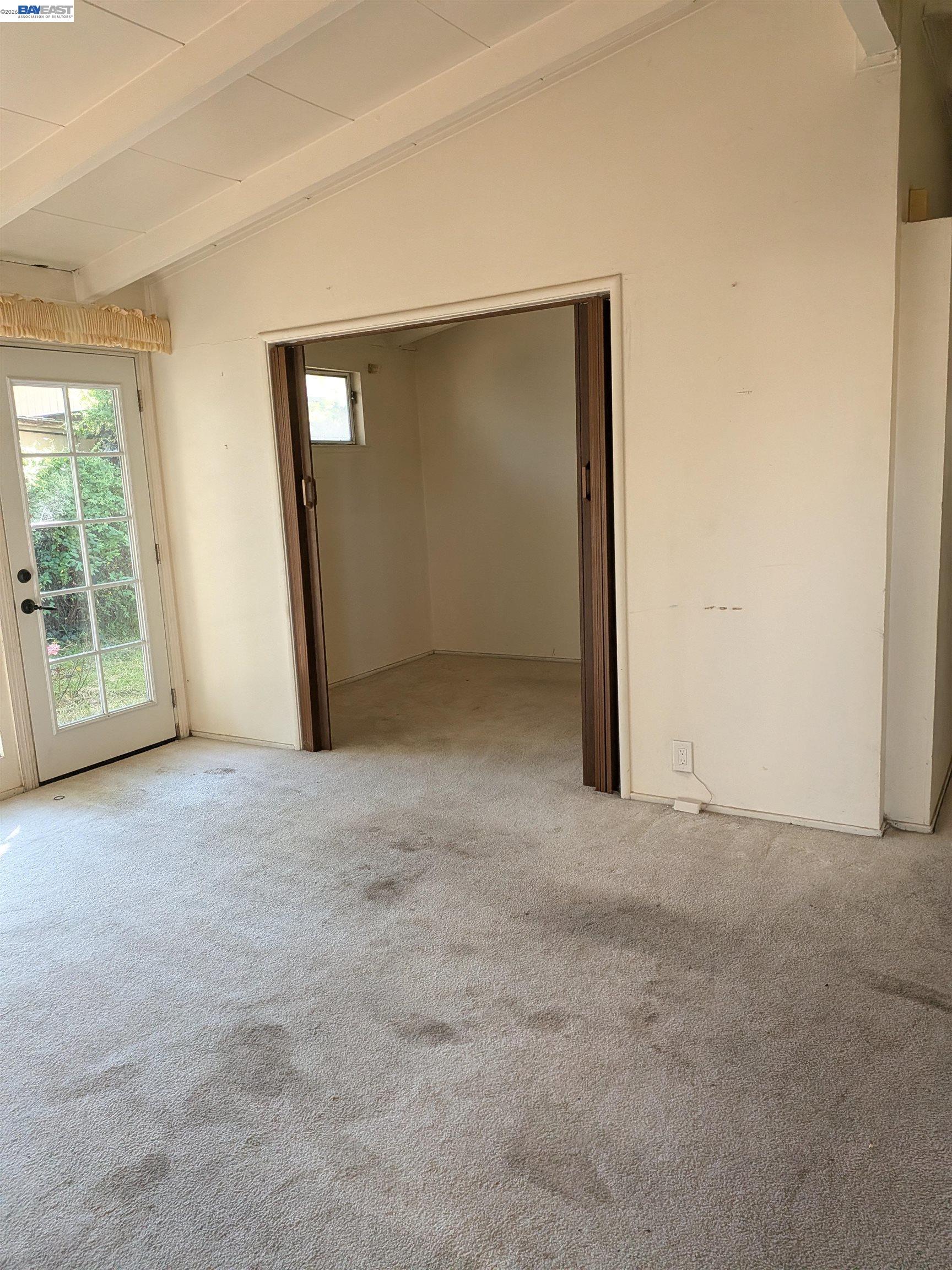 Detail Gallery Image 5 of 32 For 2315 Ralmar Ave, East Palo Alto,  CA 94303 - 3 Beds | 1/1 Baths