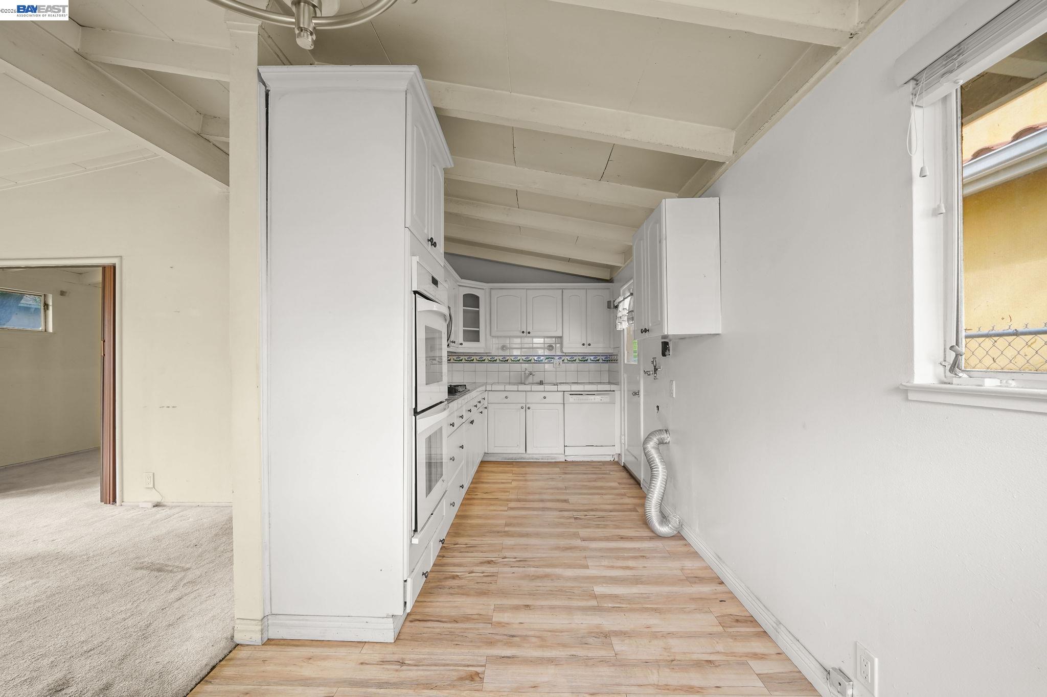 Detail Gallery Image 7 of 30 For 2315 Ralmar Ave, East Palo Alto,  CA 94303 - 3 Beds | 1/1 Baths