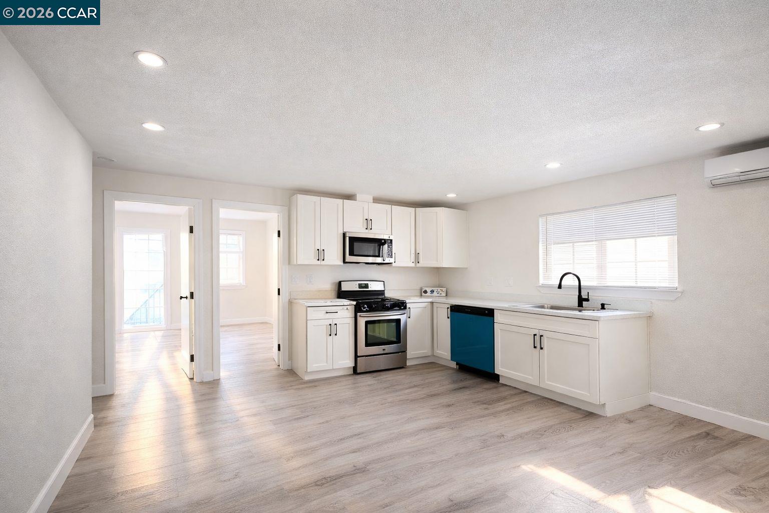 Detail Gallery Image 12 of 18 For 1512 15th St, San Pablo,  CA 94806 - 3 Beds | 2 Baths