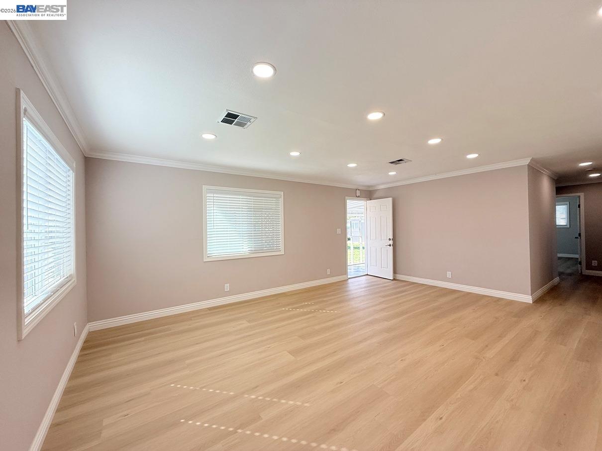 Detail Gallery Image 11 of 60 For 312 Winnipeg Green, Fremont,  CA 94538 - 3 Beds | 2 Baths