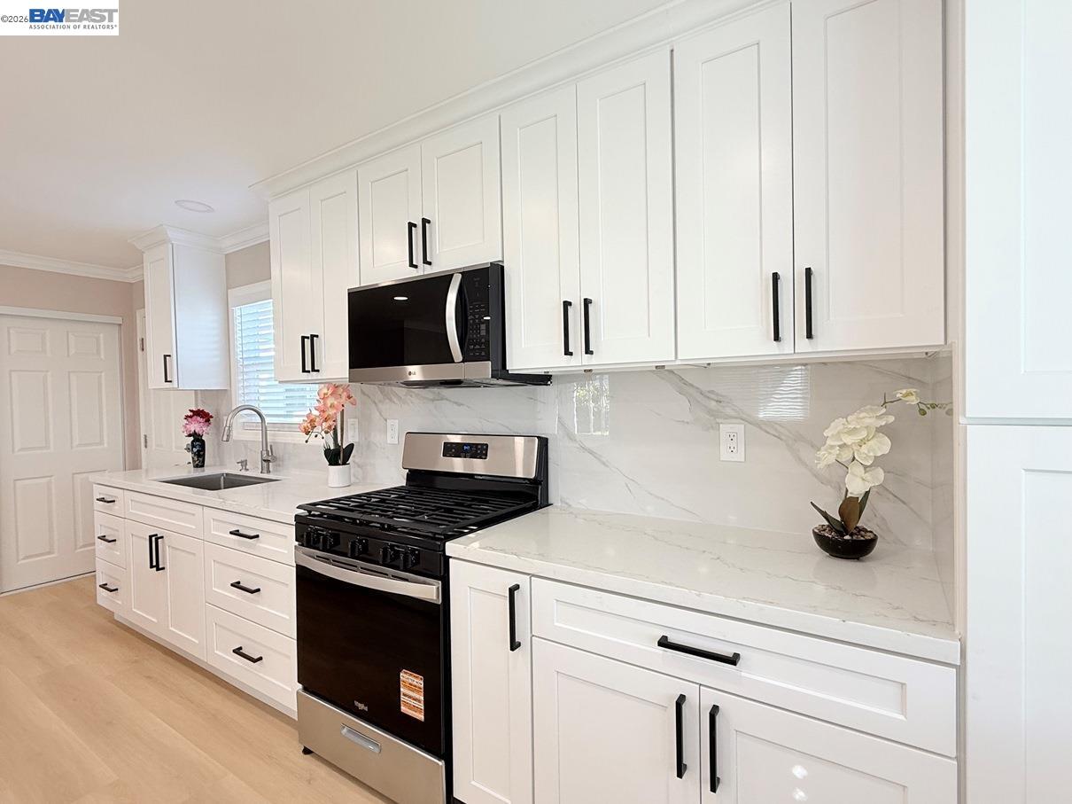 Detail Gallery Image 3 of 60 For 312 Winnipeg Green, Fremont,  CA 94538 - 3 Beds | 2 Baths