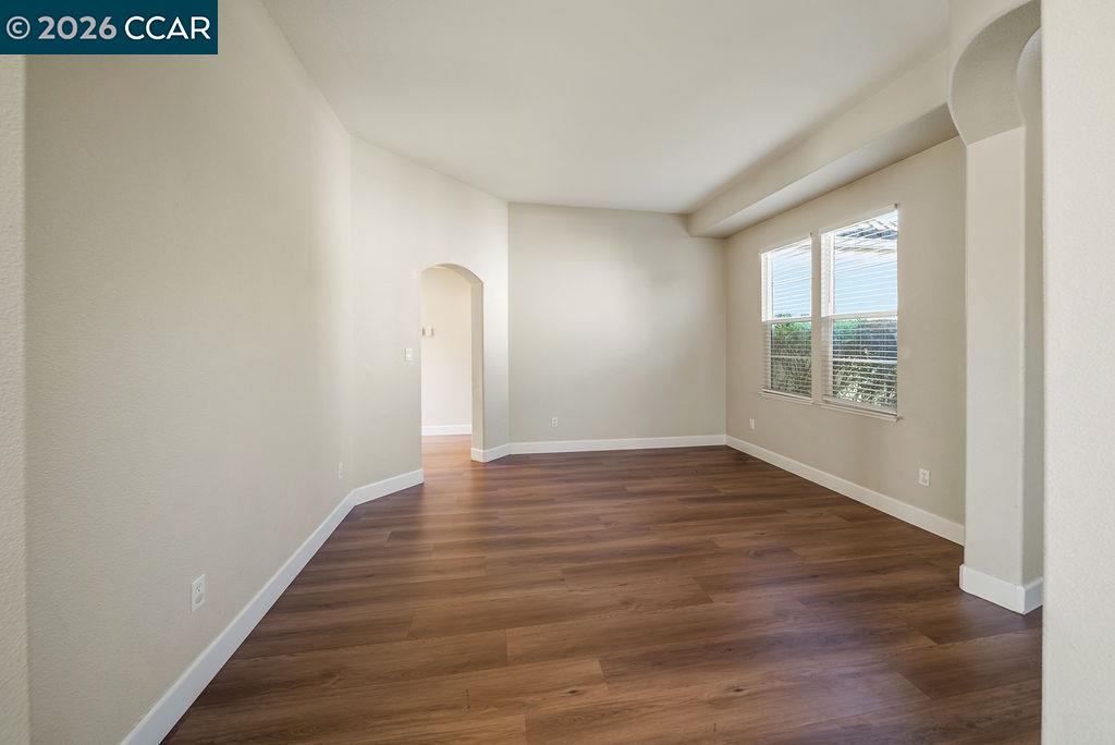 Detail Gallery Image 11 of 41 For 4855 Greencastle Way, Antioch,  CA 94531 - 5 Beds | 3 Baths