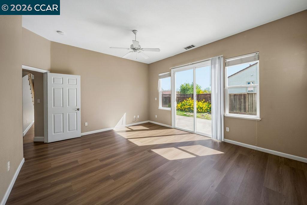 Detail Gallery Image 23 of 41 For 4855 Greencastle Way, Antioch,  CA 94531 - 5 Beds | 3 Baths