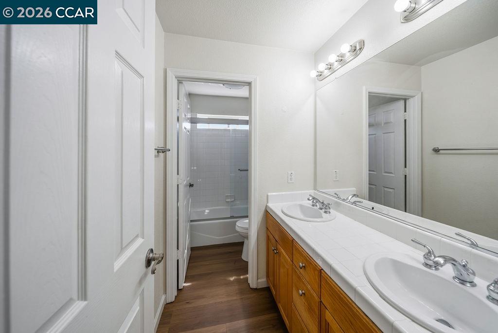 Detail Gallery Image 27 of 41 For 4855 Greencastle Way, Antioch,  CA 94531 - 5 Beds | 3 Baths