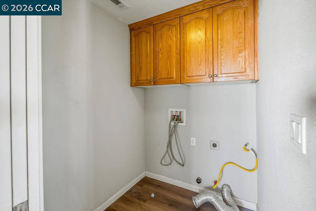 Detail Gallery Image 31 of 41 For 4855 Greencastle Way, Antioch,  CA 94531 - 5 Beds | 3 Baths