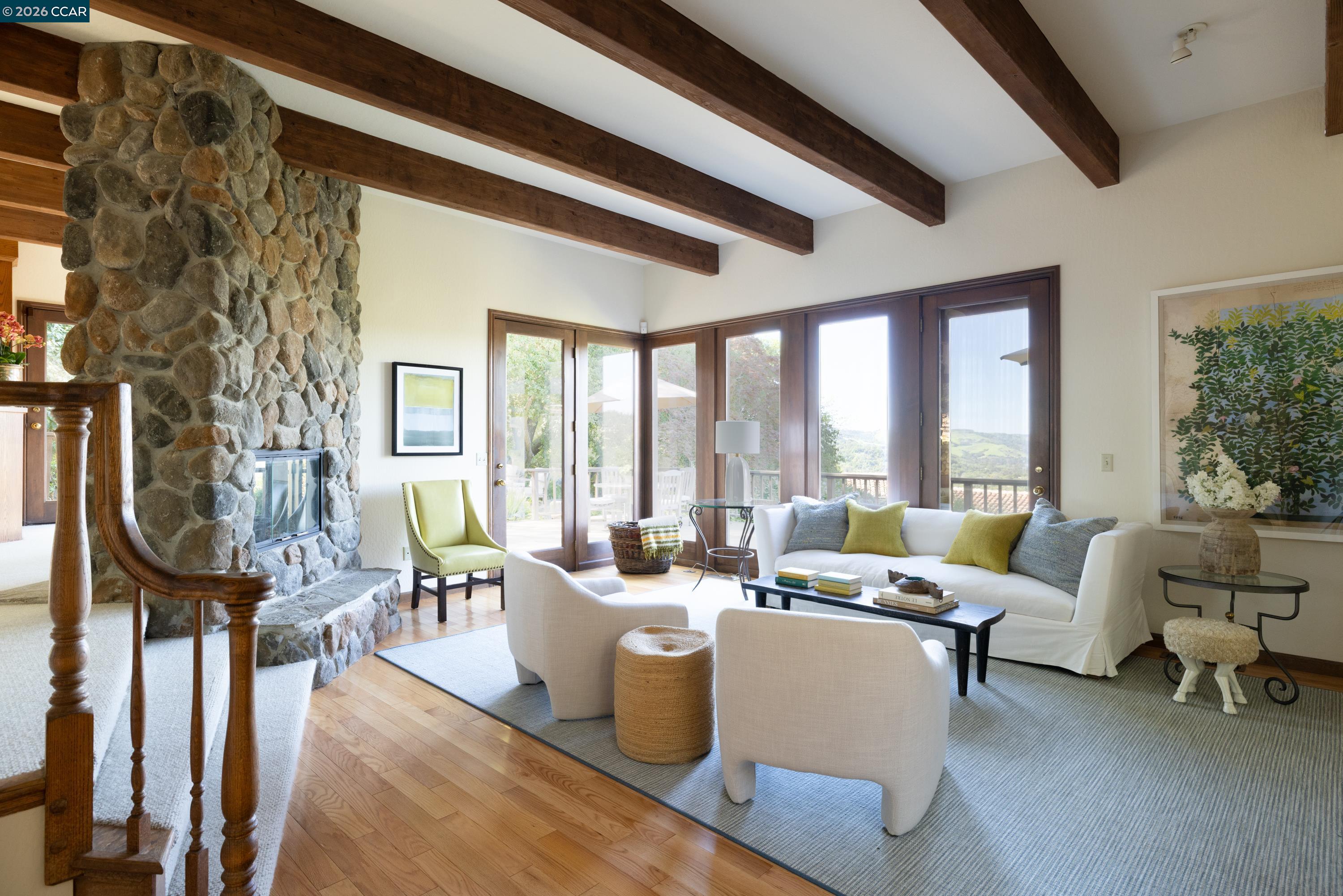 Detail Gallery Image 16 of 36 For 85 La Cuesta Rd., Orinda,  CA 94563 - 4 Beds | 3/1 Baths