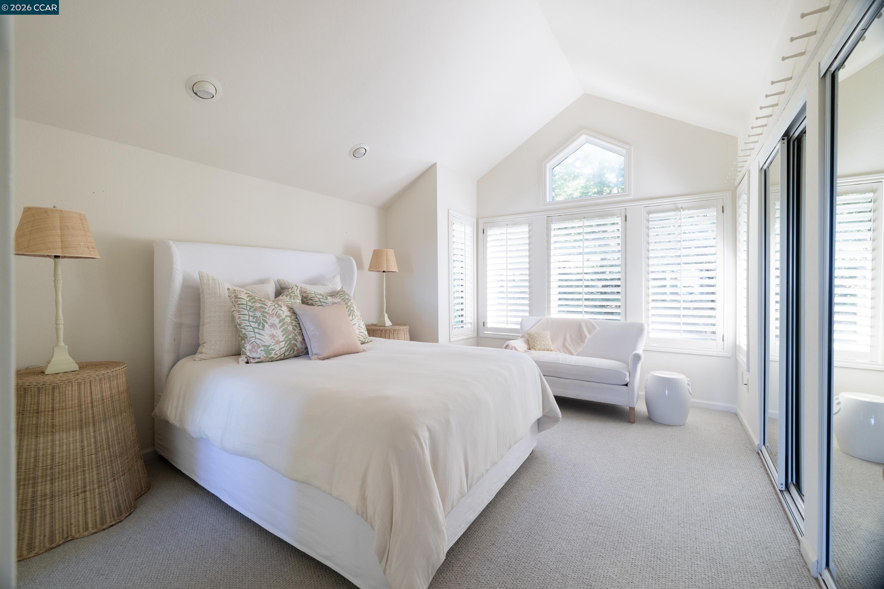 Detail Gallery Image 23 of 36 For 85 La Cuesta Rd., Orinda,  CA 94563 - 4 Beds | 3/1 Baths