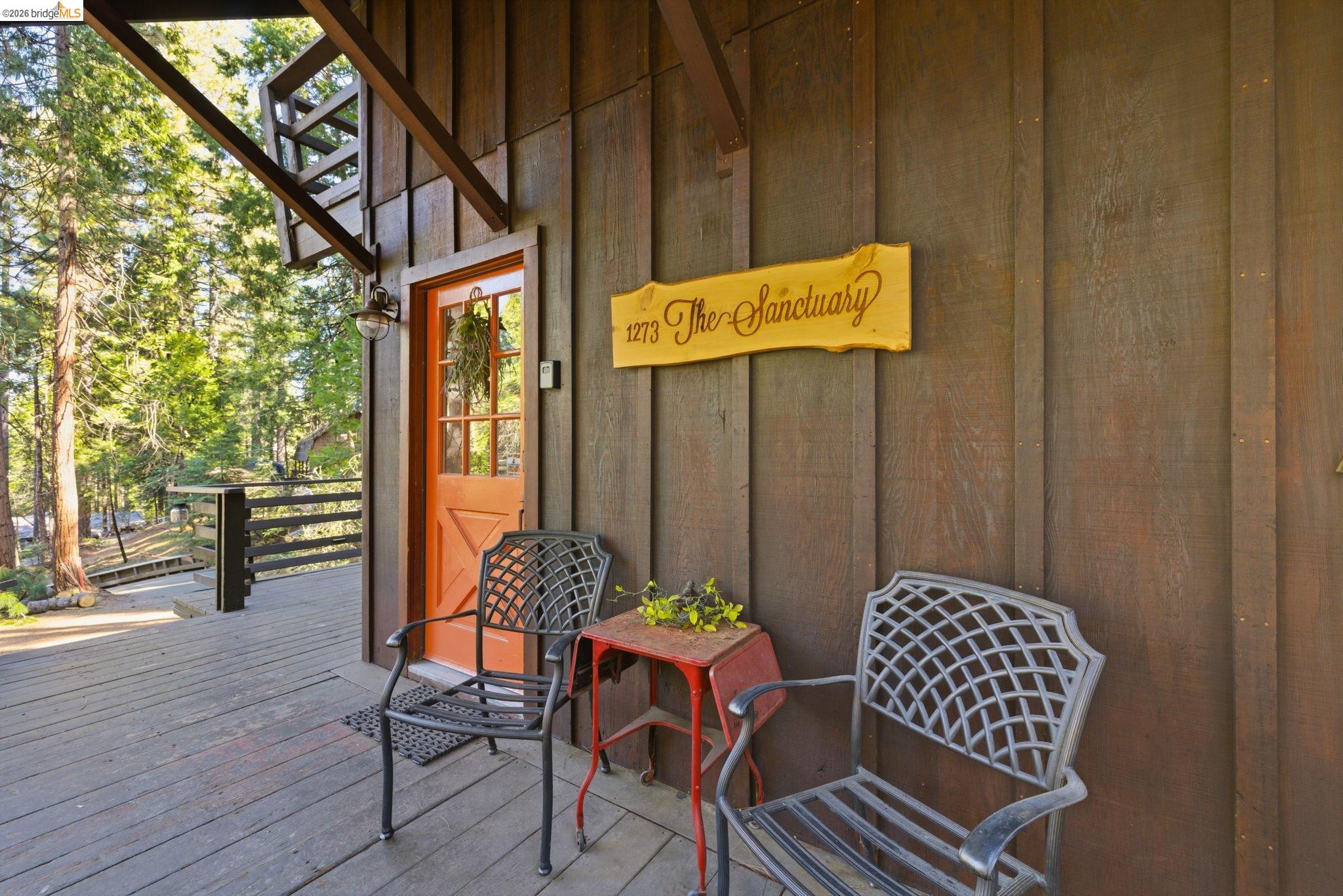 Detail Gallery Image 4 of 42 For 1273 Lilac Dr, Arnold,  CA 95223 - 3 Beds | 2/1 Baths