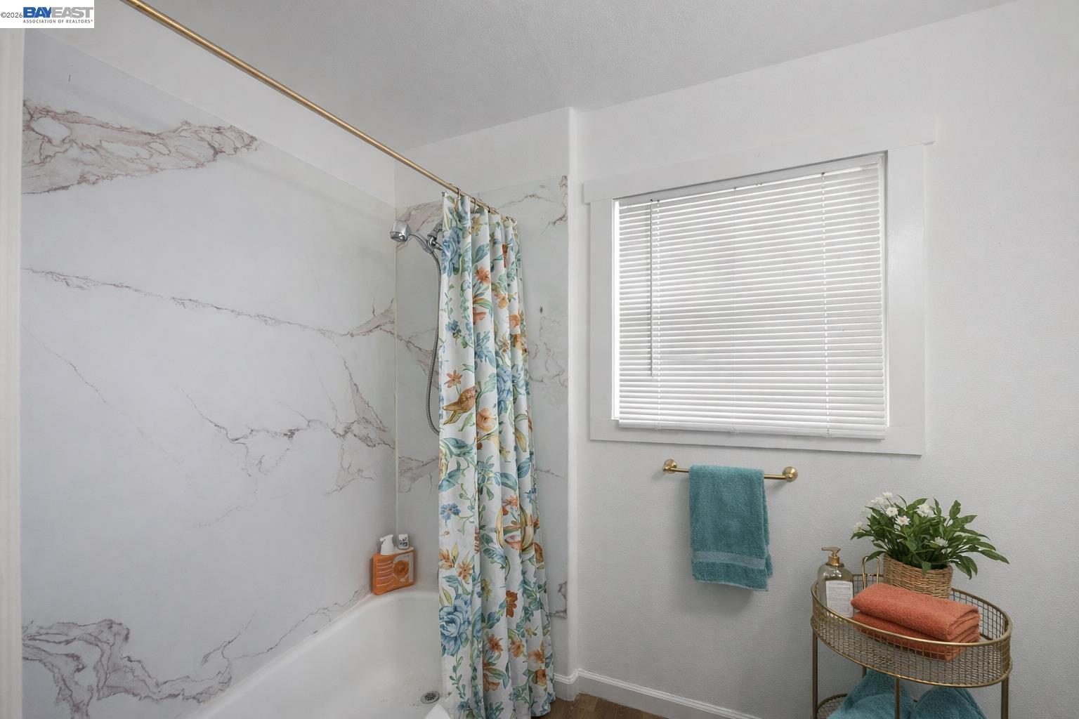 Detail Gallery Image 13 of 42 For 2218 82nd Ave, Oakland,  CA 94605 - – Beds | – Baths