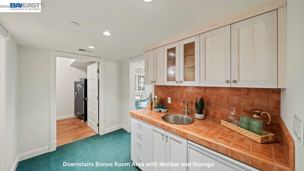 Detail Gallery Image 36 of 60 For 5280 Sheridan Rd, Fremont,  CA 94586 - 4 Beds | 4/1 Baths