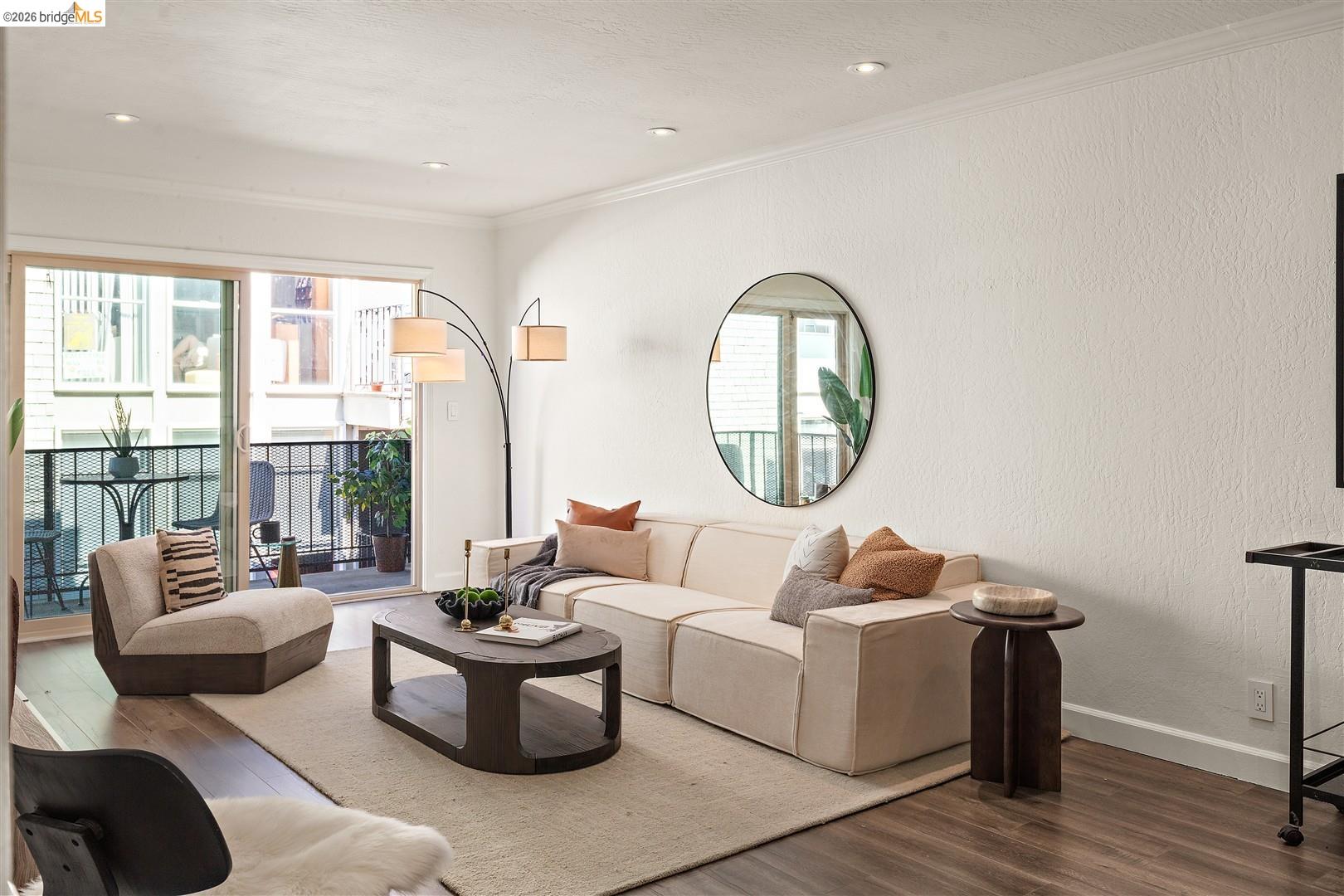 250 Whitmore St UNIT 304, Oakland, CA, 94611