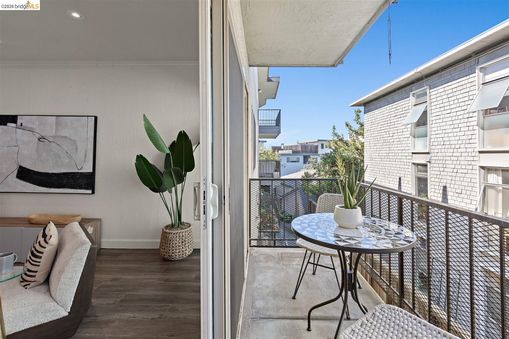 567 Oakland Ave UNIT 206, Oakland, CA, 94611