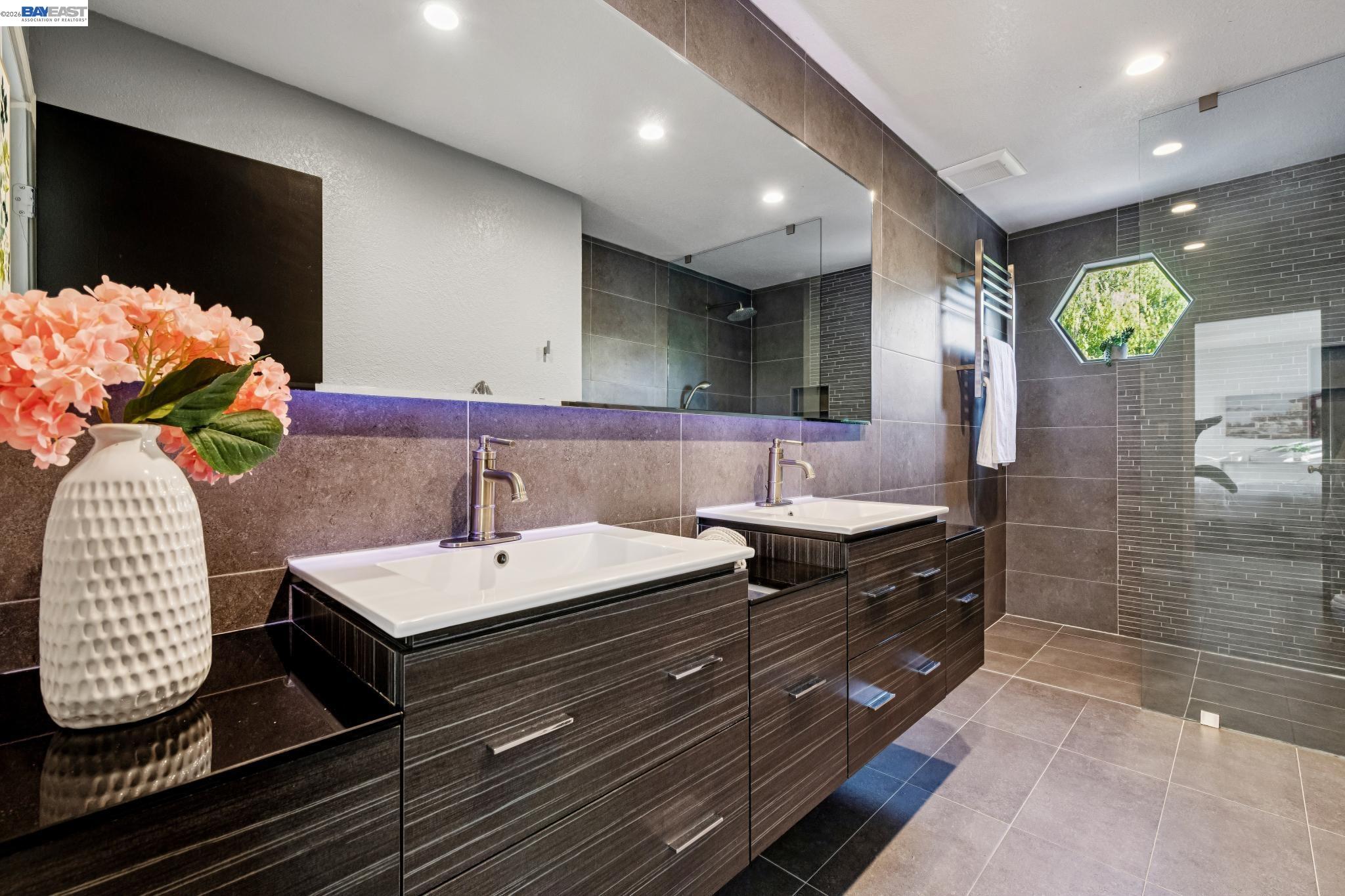 Photo #20: 41128113 Listing: Photo #20