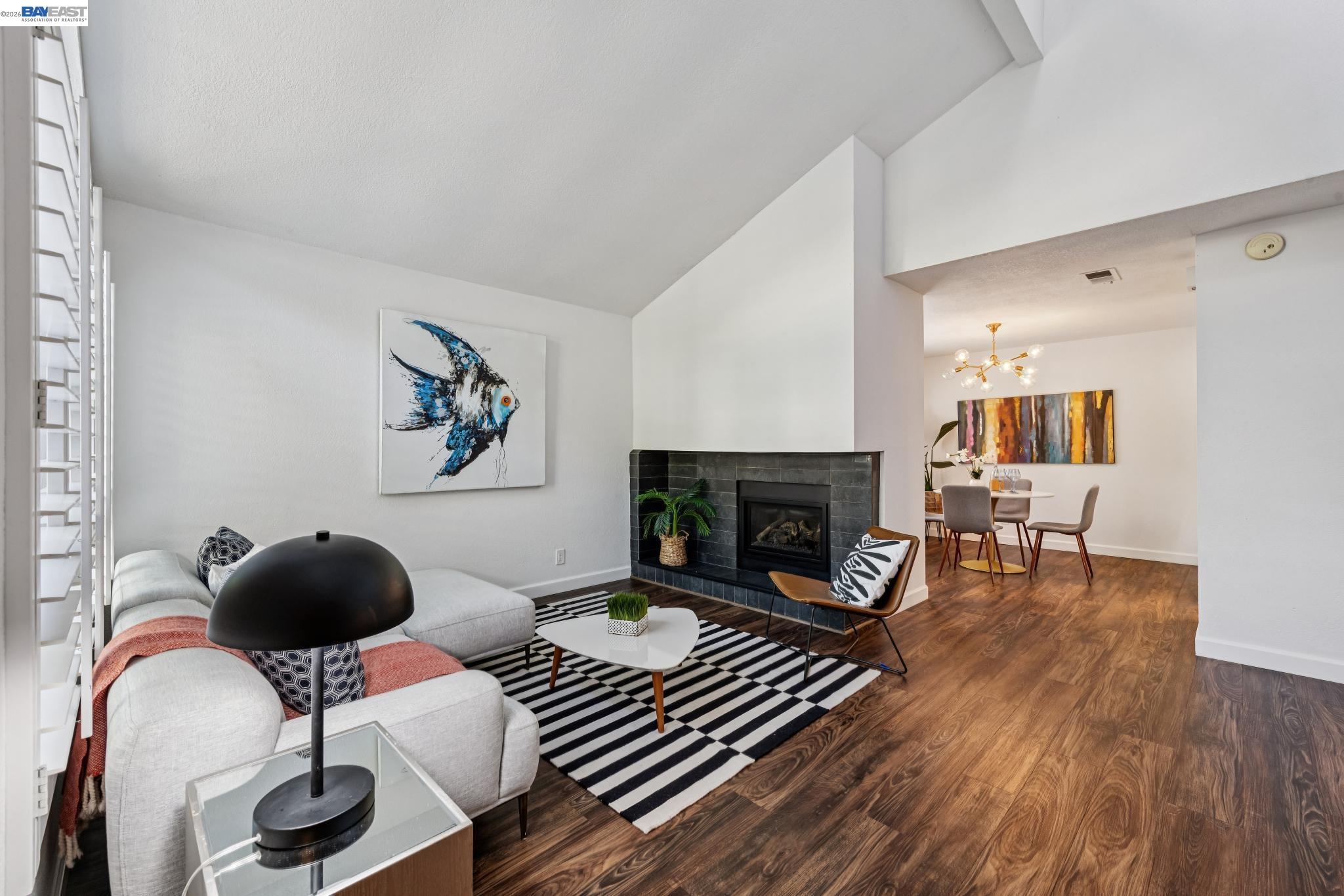 Photo #3: 41128113 Listing: Photo #3