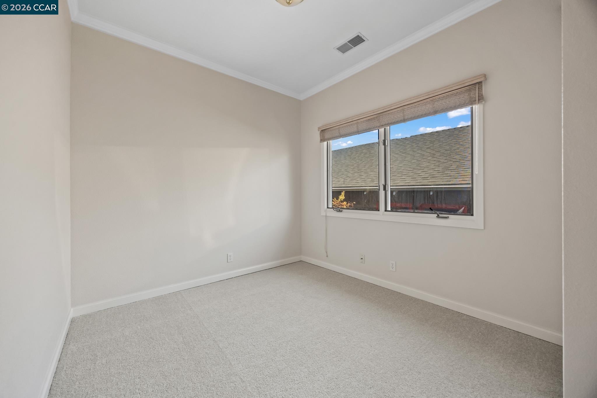 Detail Gallery Image 18 of 47 For 5910 Chabot Rd, Oakland,  CA 94618 - – Beds | – Baths