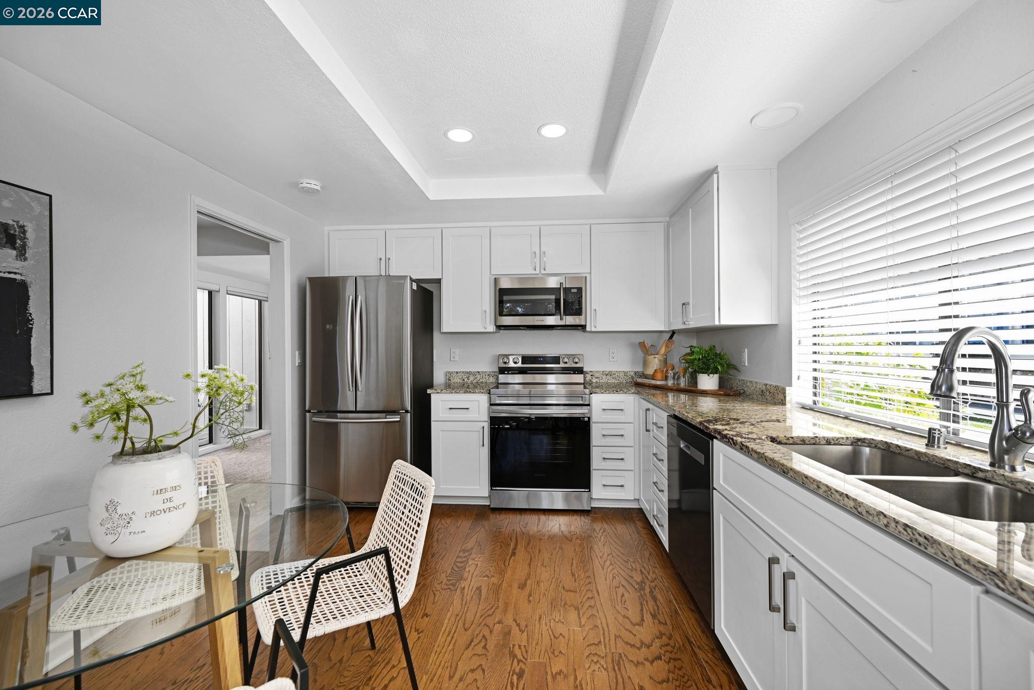 Photo #11: 41128115 Listing: Photo #11