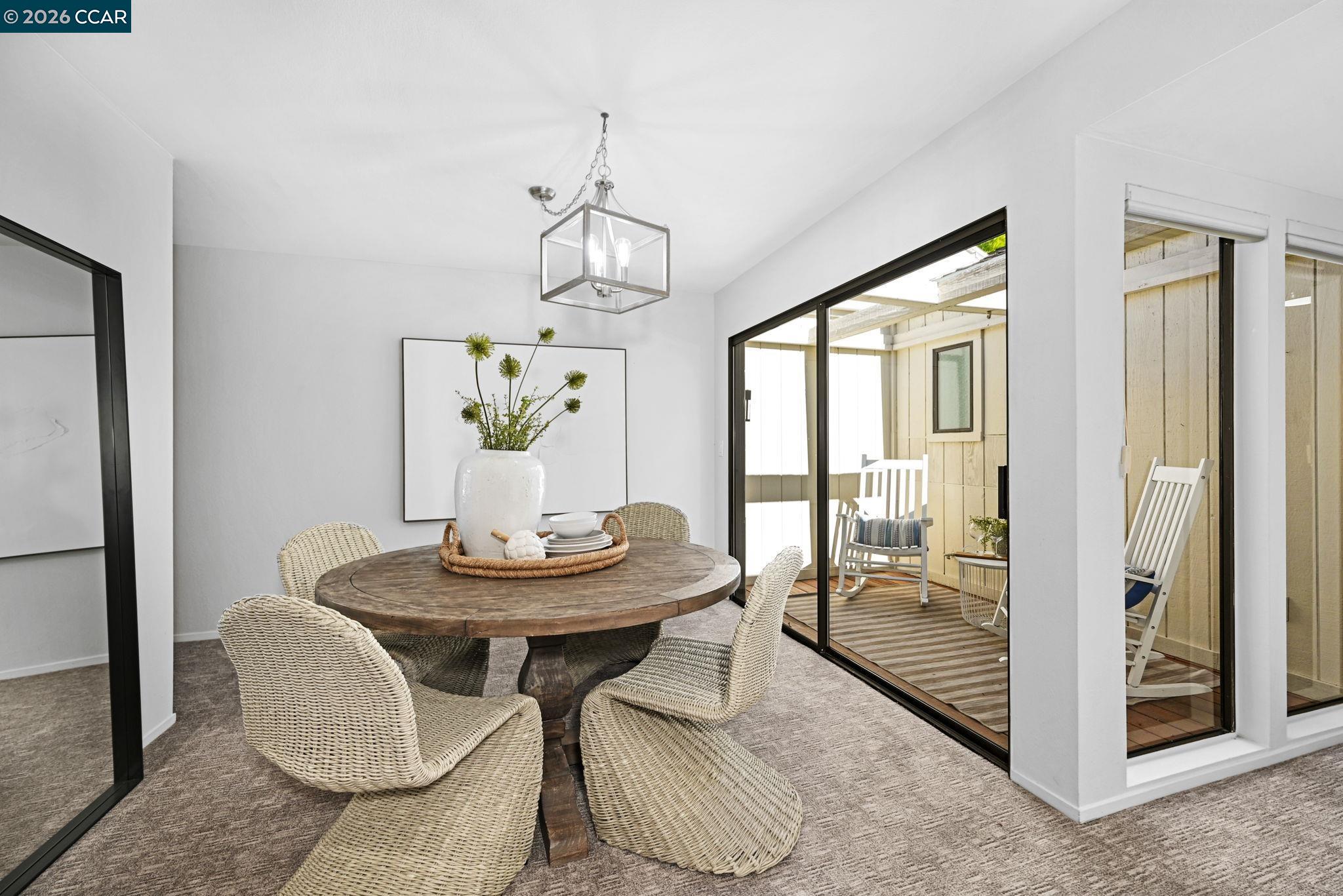 Photo #4: 41128115 Listing: Photo #4