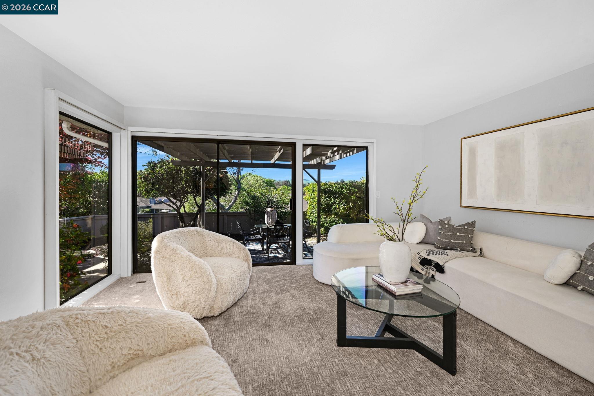 Photo #6: 41128115 Listing: Photo #6