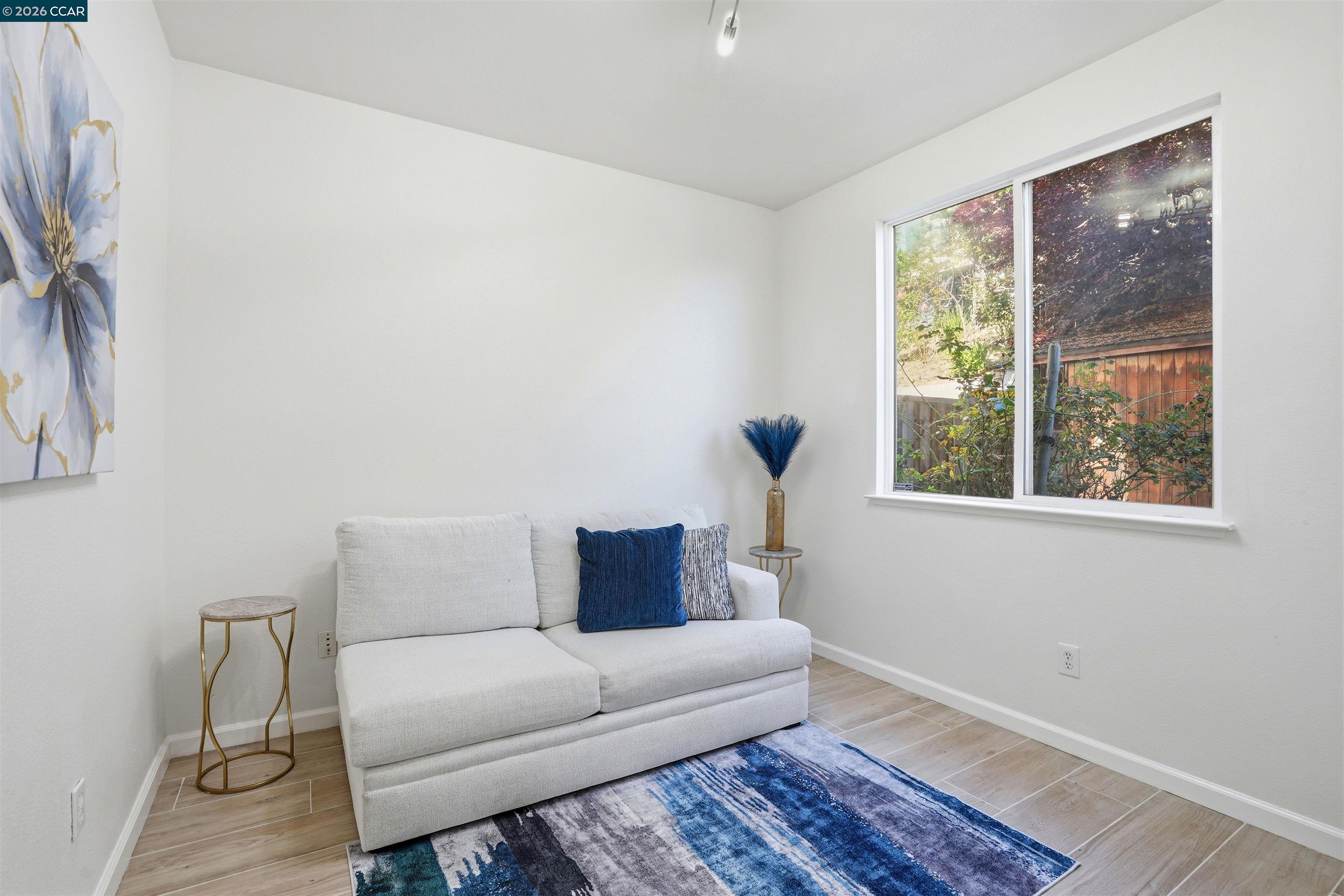 Detail Gallery Image 11 of 18 For 106 Lookout Ct, Hercules,  CA 94547 - 4 Beds | 3 Baths