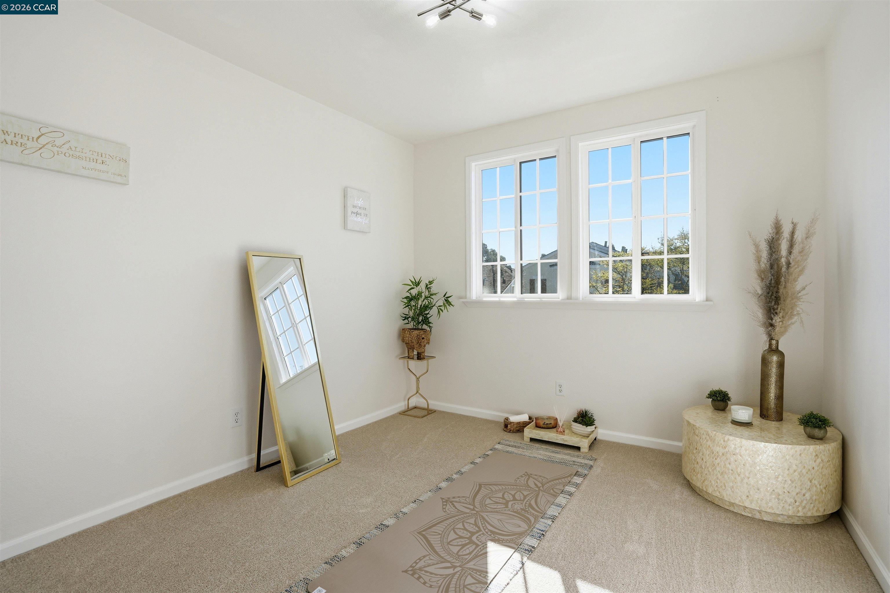 Detail Gallery Image 13 of 18 For 106 Lookout Ct, Hercules,  CA 94547 - 4 Beds | 3 Baths