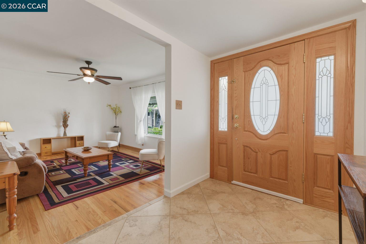 Detail Gallery Image 5 of 60 For 4580 Harper Ct, Pleasanton,  CA 94588 - 3 Beds | 2 Baths