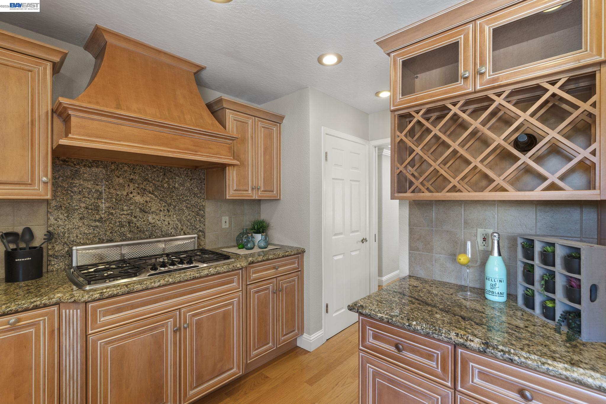 Detail Gallery Image 9 of 60 For 38236 Kimbro St, Fremont,  CA 94536 - 5 Beds | 3 Baths