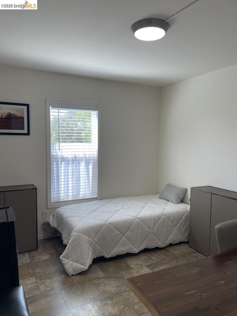 Detail Gallery Image 16 of 42 For 18571 Maple Ave, Tuolumne,  CA 95379 - 2 Beds | 2 Baths