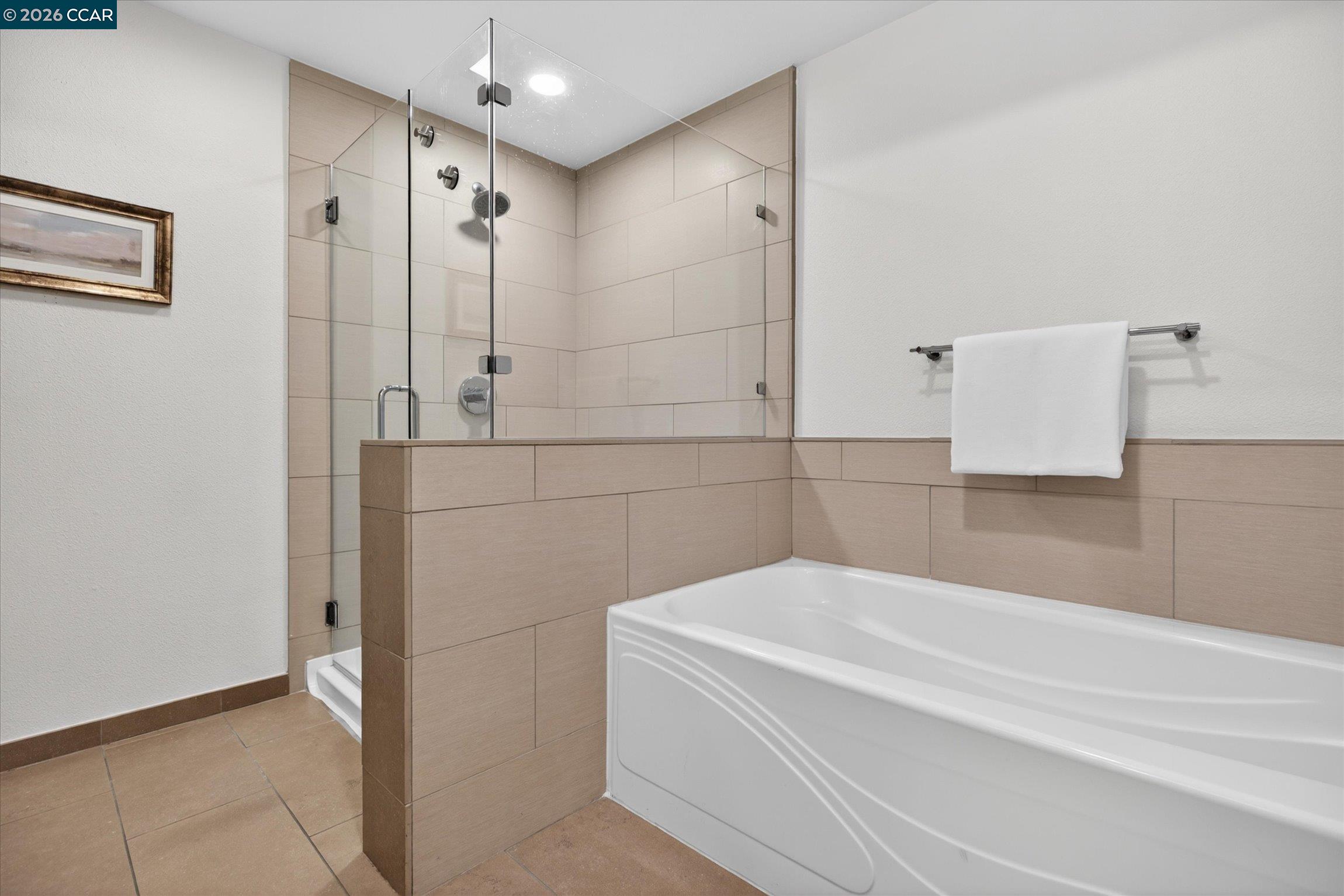 Photo #16: 41128126 Listing: Photo #16