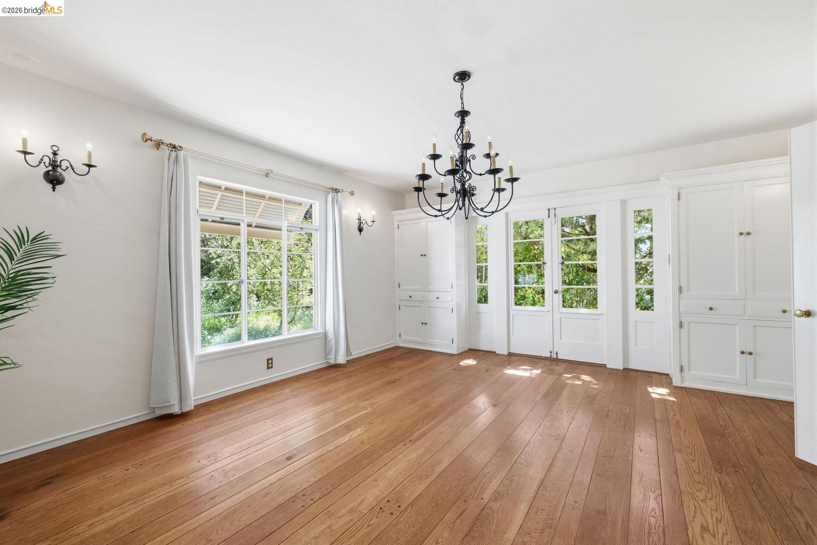 Detail Gallery Image 16 of 53 For 105 Terrace Ave, Sonora,  CA 95370 - 4 Beds | 3/1 Baths