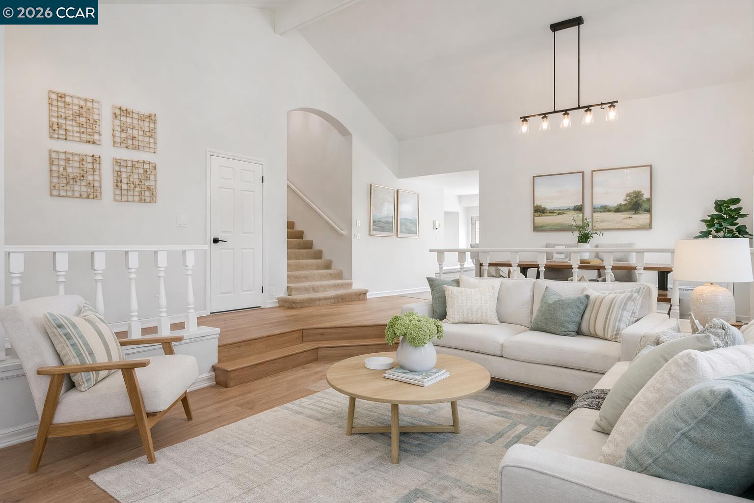 Detail Gallery Image 3 of 21 For 2307 Oak Glen Cir, Martinez,  CA 94553 - 4 Beds | 3 Baths