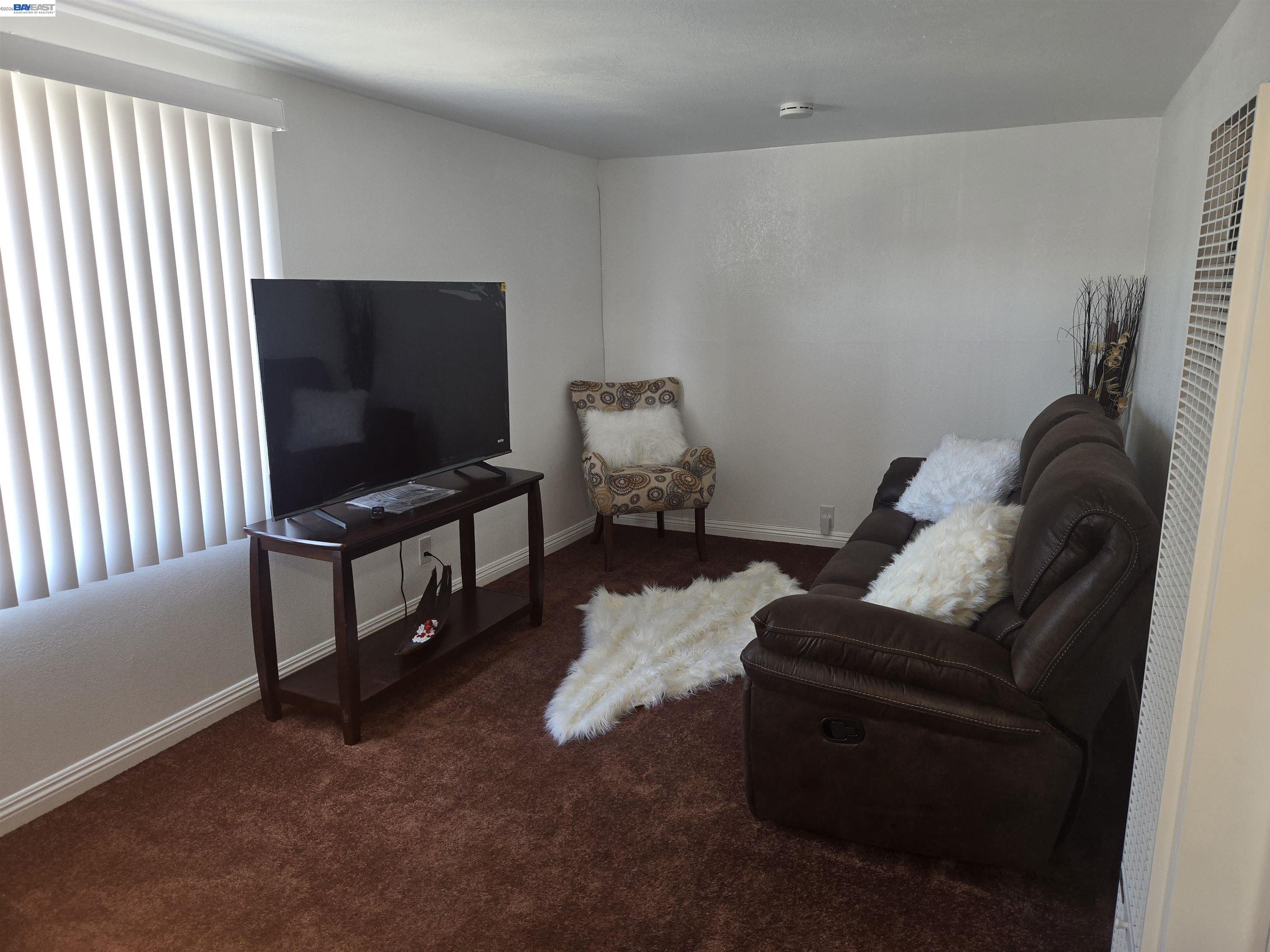 Detail Gallery Image 6 of 16 For 1840 6th, North Richmond,  CA 94801 - 2 Beds | 1 Baths