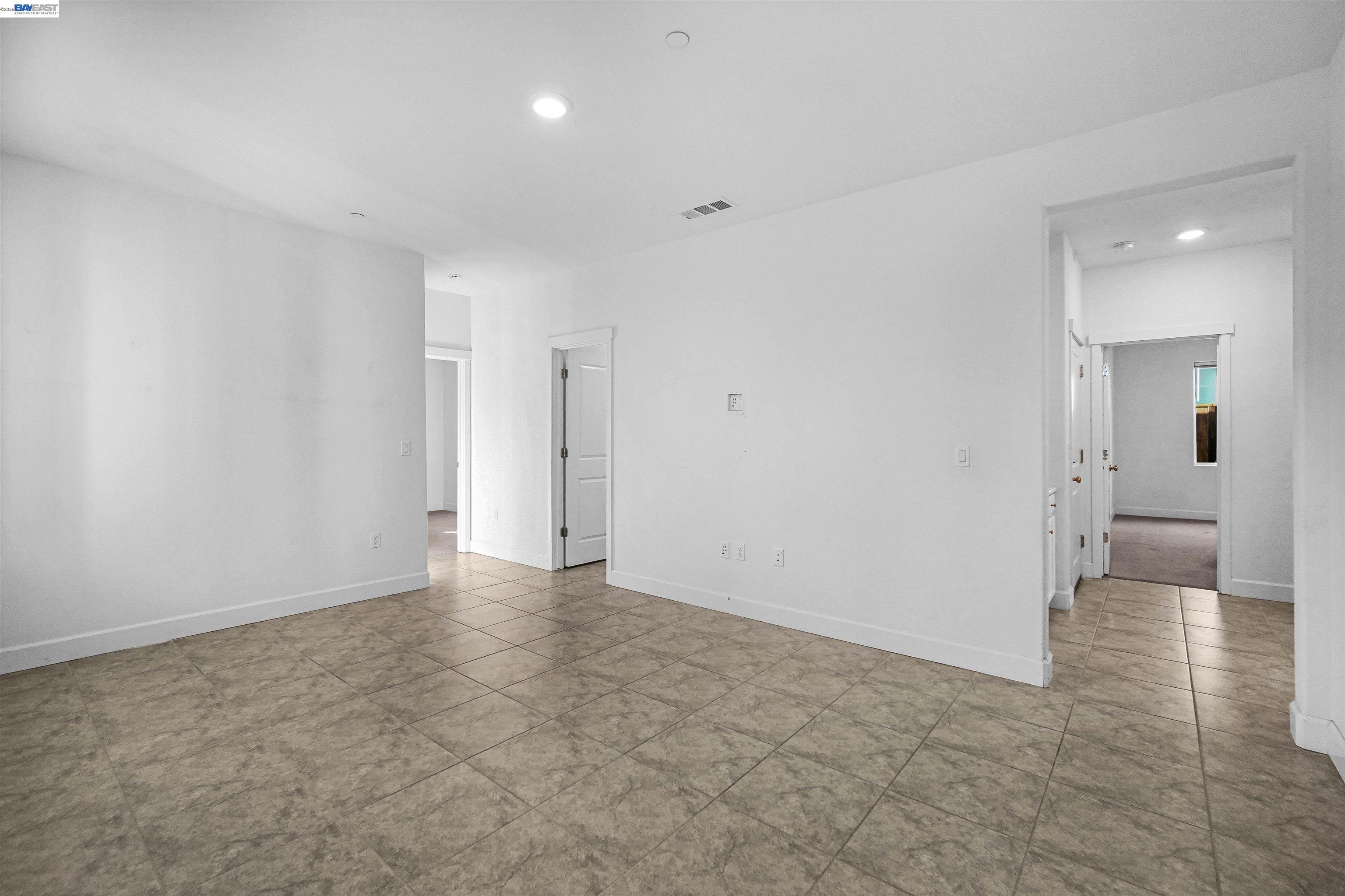 Detail Gallery Image 26 of 55 For 5323 Potter Valley Ln, Antioch,  CA 94531 - 4 Beds | 3 Baths