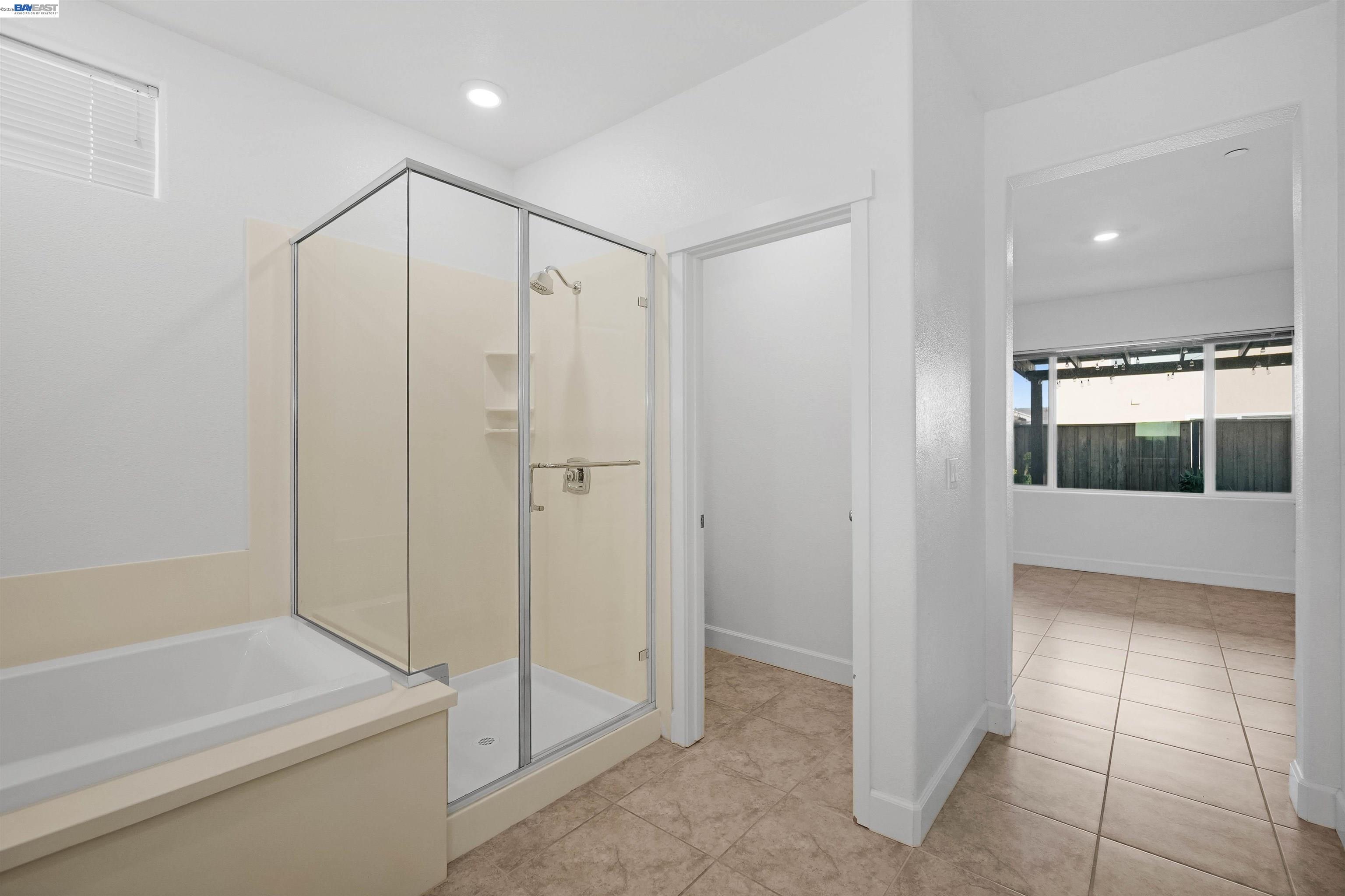 Detail Gallery Image 39 of 55 For 5323 Potter Valley Ln, Antioch,  CA 94531 - 4 Beds | 3 Baths