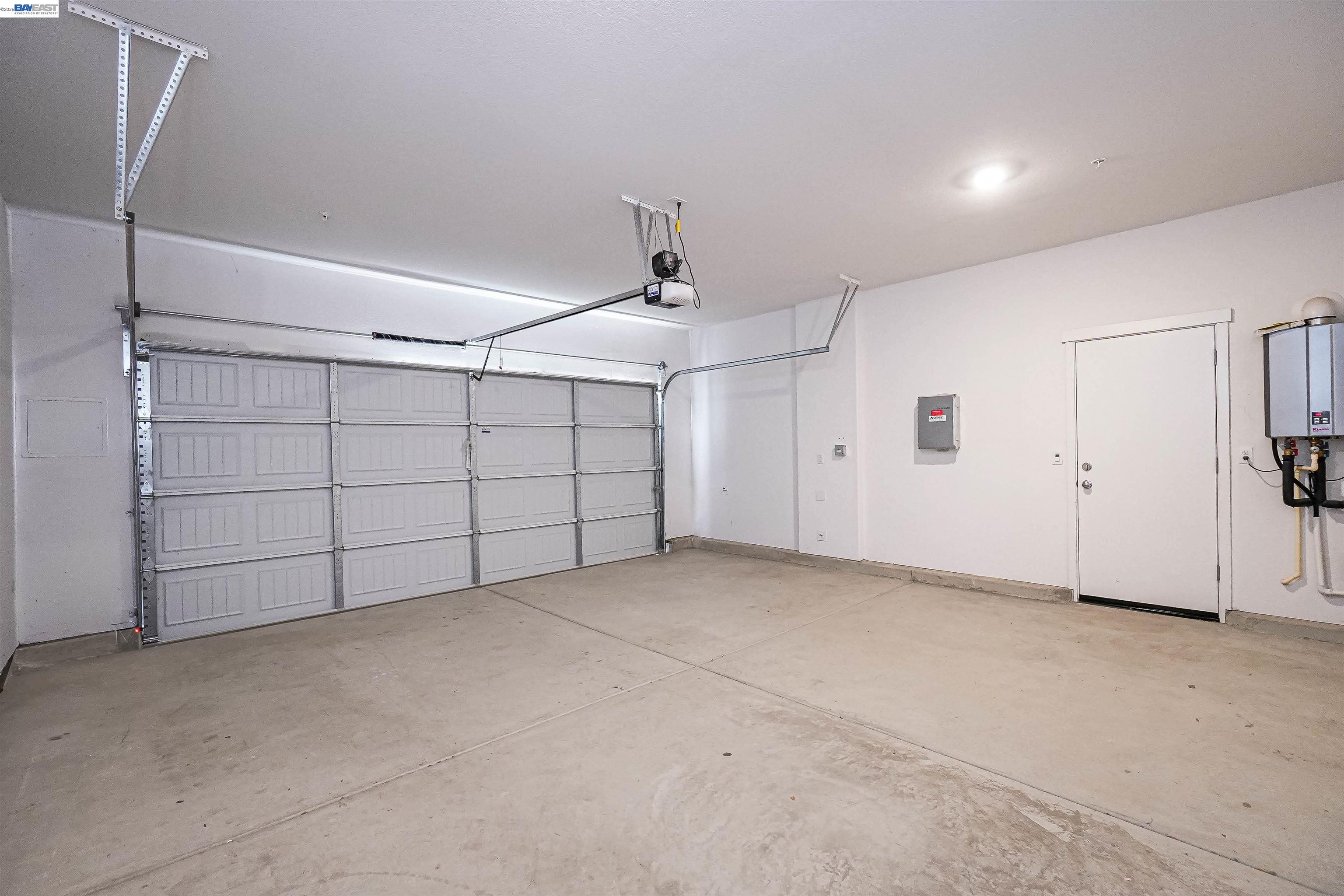 Detail Gallery Image 46 of 55 For 5323 Potter Valley Ln, Antioch,  CA 94531 - 4 Beds | 3 Baths