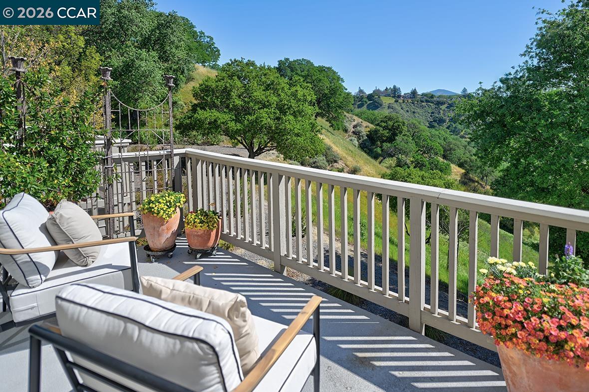 Photo #12: 41128135 Listing: Photo #12