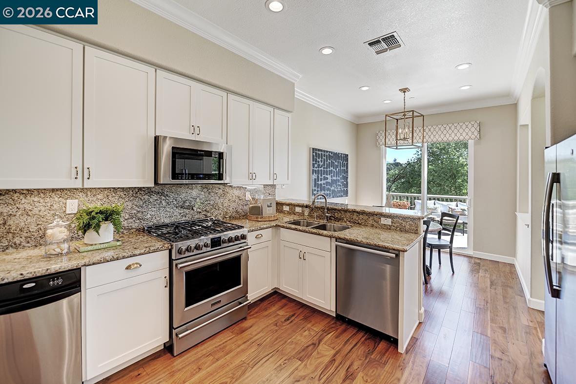 Photo #24: 41128135 Listing: Photo #24