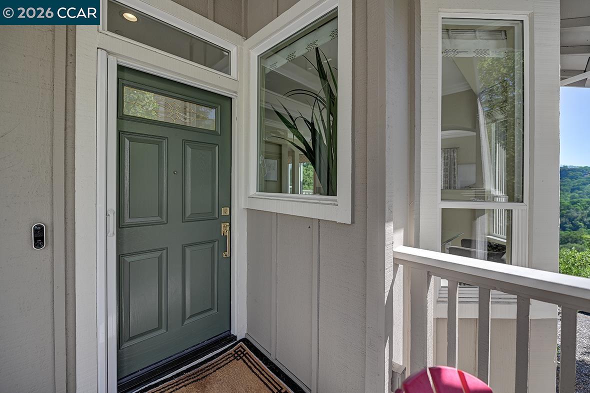 Photo #4: 41128135 Listing: Photo #4