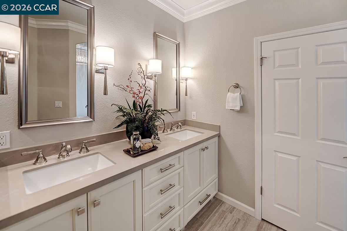 Photo #42: 41128135 Listing: Photo #42