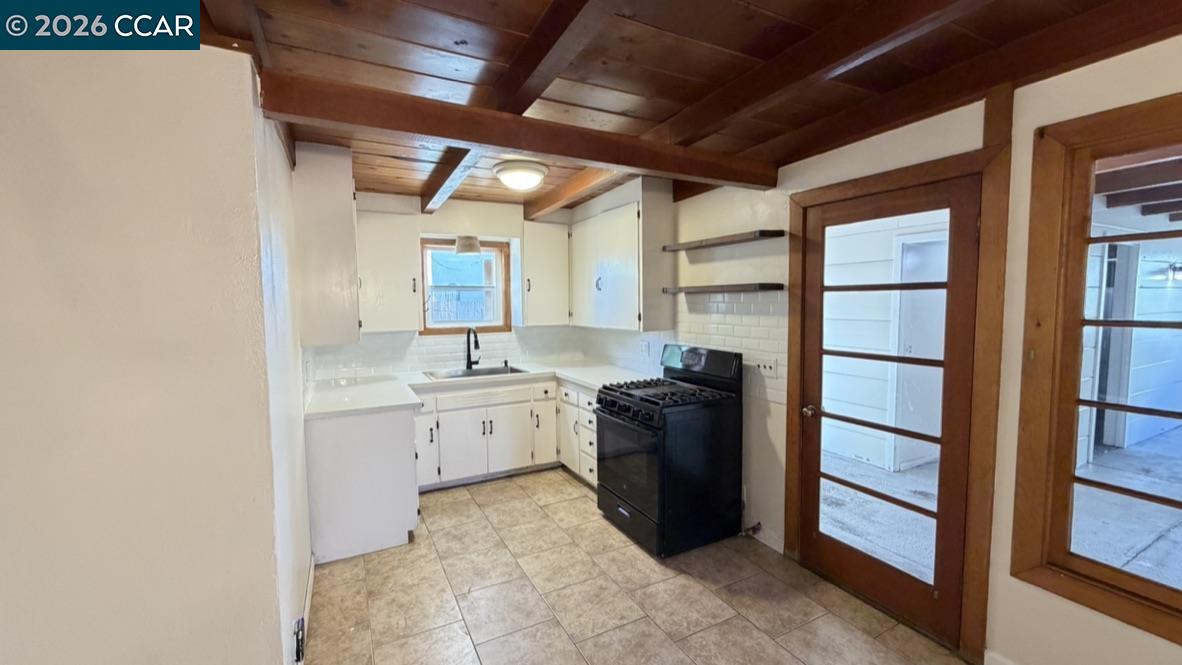 Detail Gallery Image 15 of 29 For 5284 Elm Ln, Oakley,  CA 94561 - 3 Beds | 1 Baths