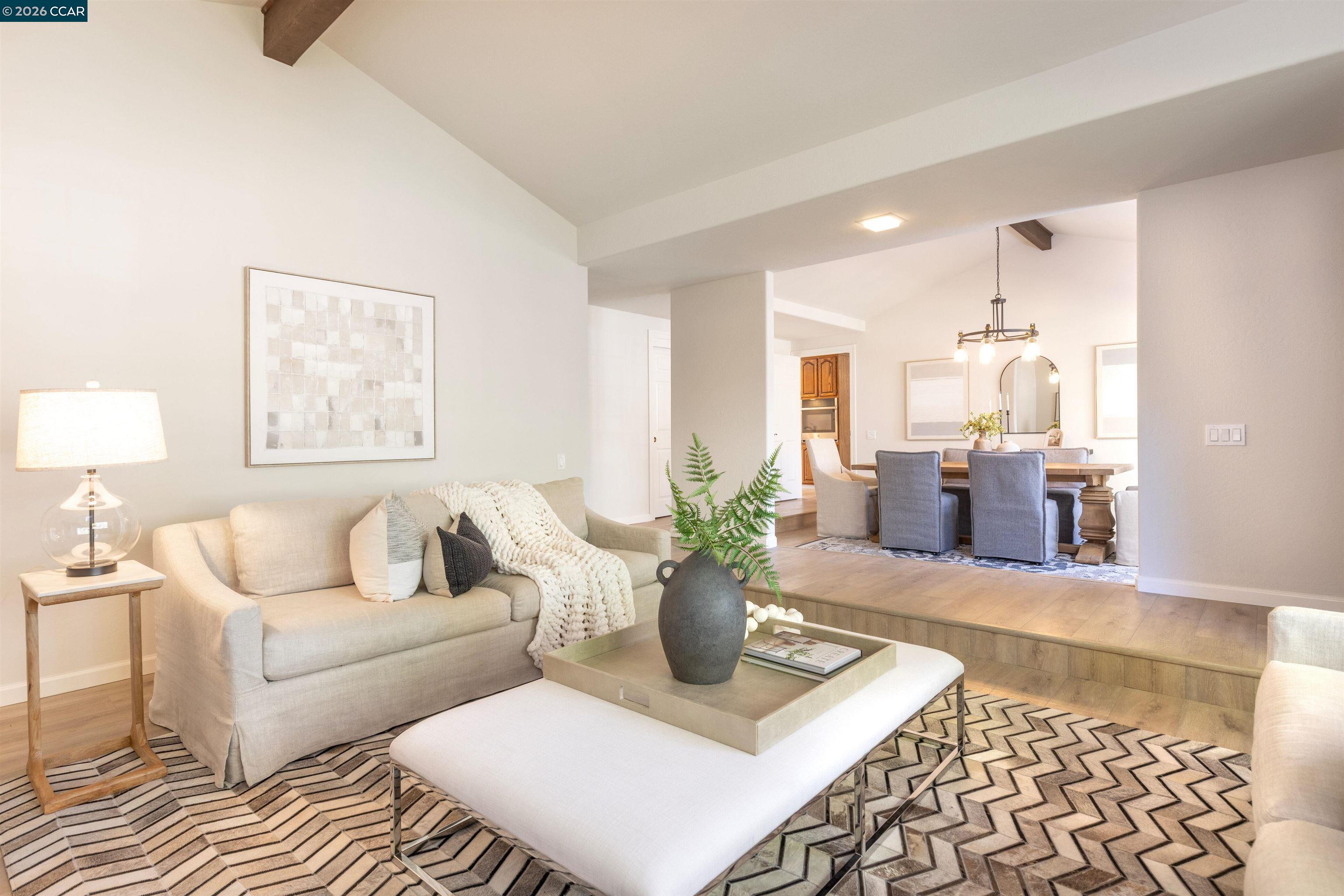 Detail Gallery Image 3 of 33 For 3691 Chillingham Ct, Pleasanton,  CA 94588 - 4 Beds | 2 Baths