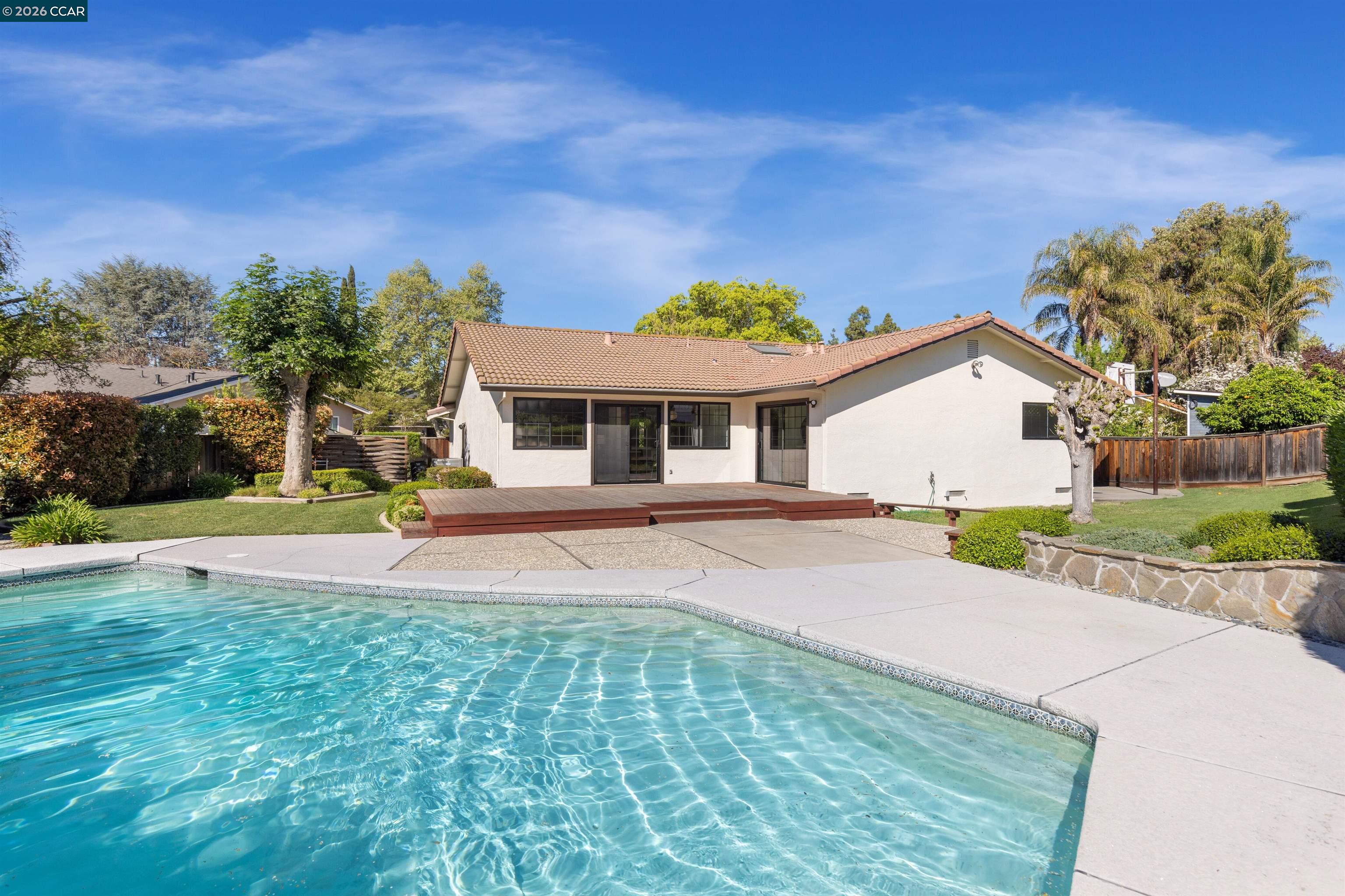 Detail Gallery Image 27 of 33 For 3691 Chillingham Ct, Pleasanton,  CA 94588 - 4 Beds | 2 Baths