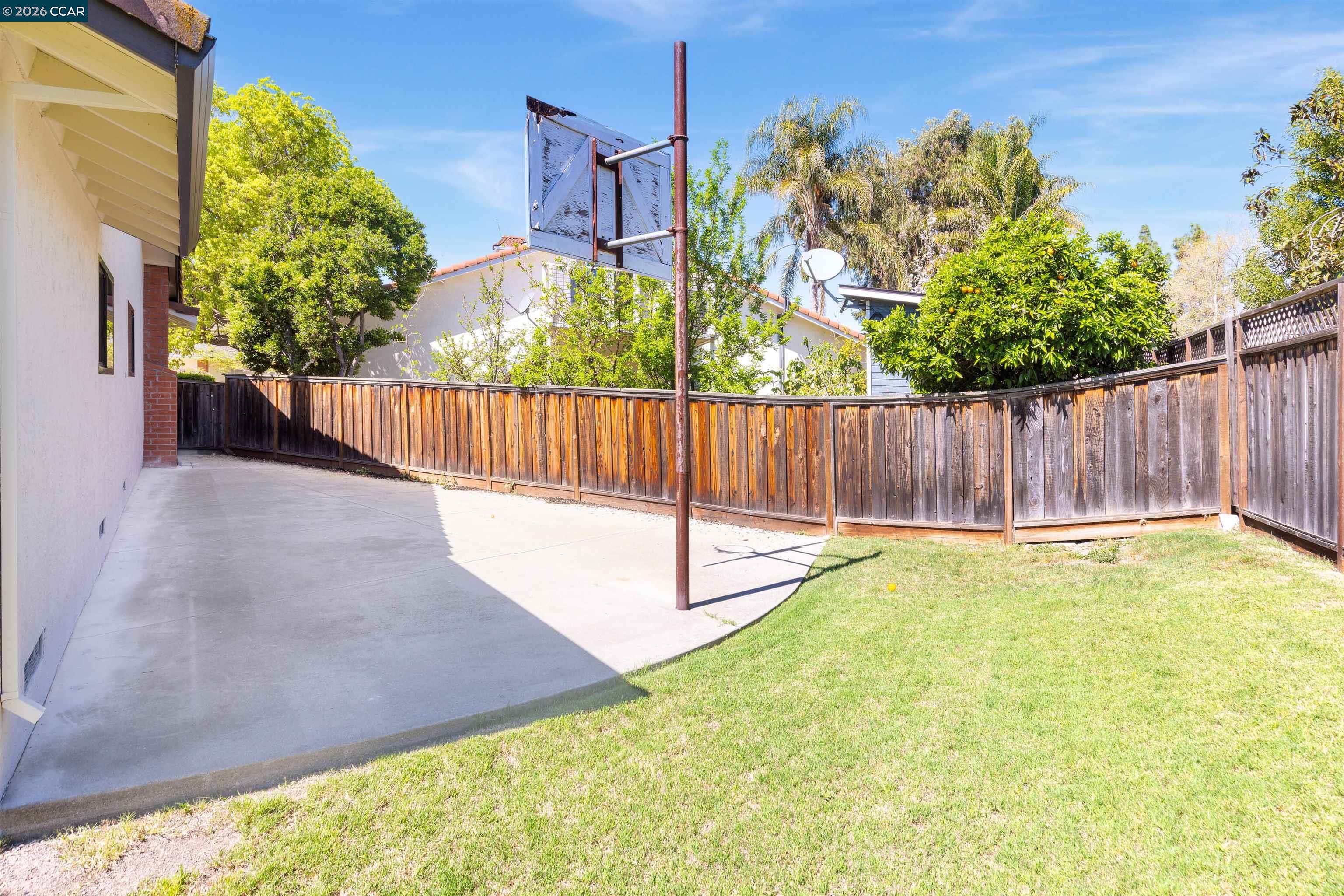 Detail Gallery Image 33 of 33 For 3691 Chillingham Ct, Pleasanton,  CA 94588 - 4 Beds | 2 Baths