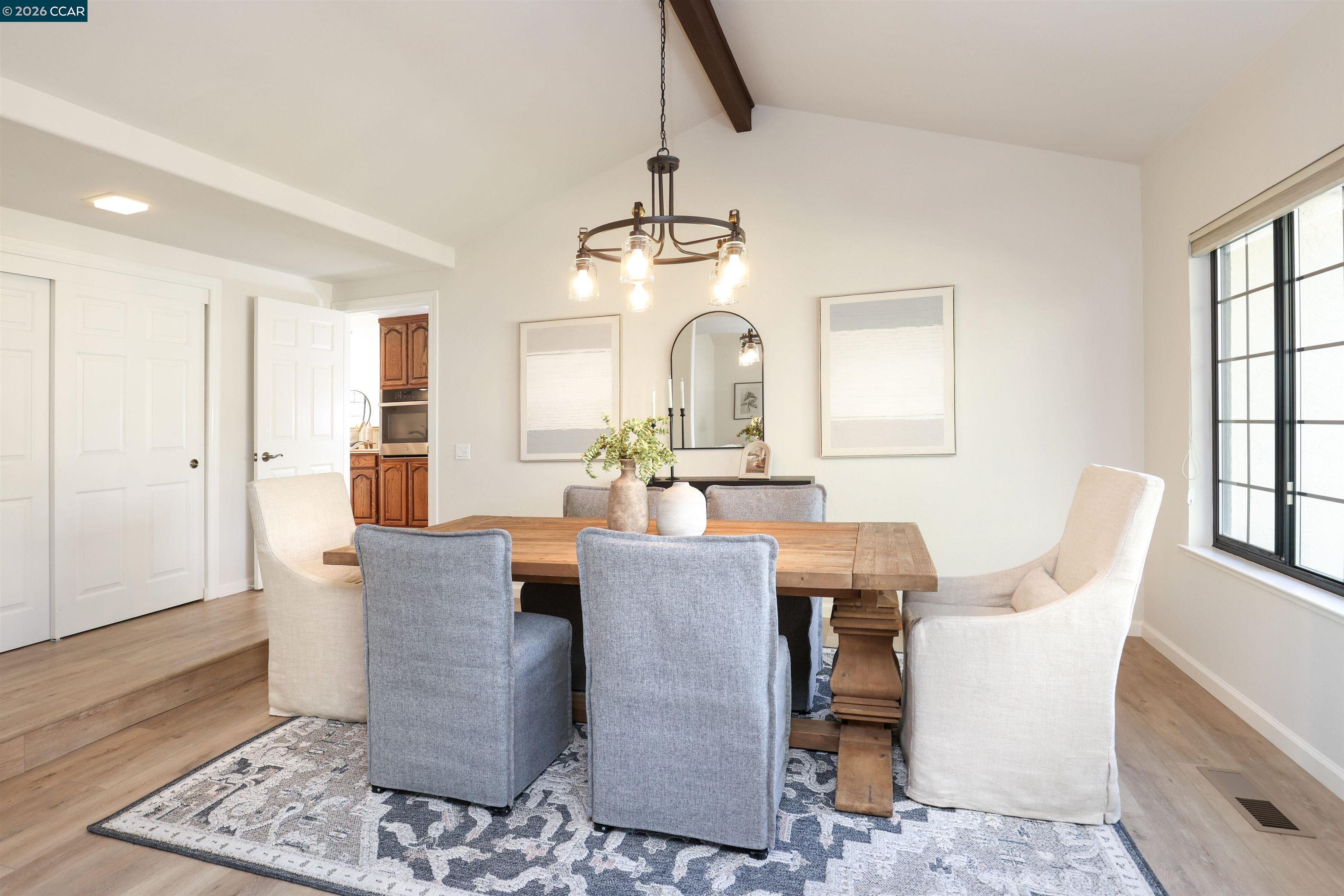 Detail Gallery Image 6 of 33 For 3691 Chillingham Ct, Pleasanton,  CA 94588 - 4 Beds | 2 Baths