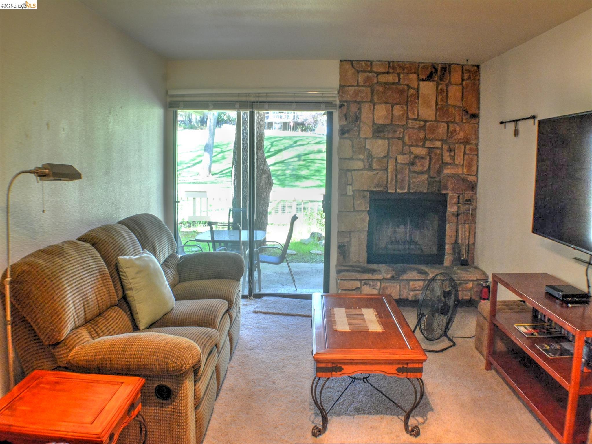 Detail Gallery Image 12 of 39 For 19166 Dyer Ct, Groveland,  CA 95321 - 2 Beds | 2 Baths