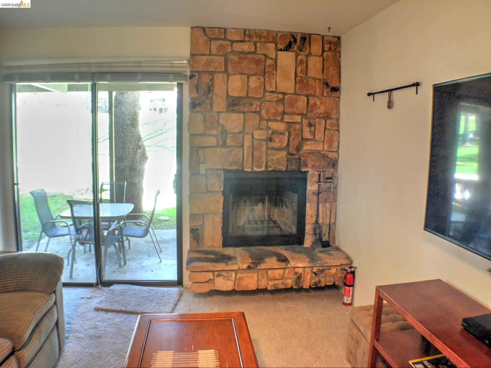 Detail Gallery Image 15 of 39 For 19166 Dyer Ct, Groveland,  CA 95321 - 2 Beds | 2 Baths