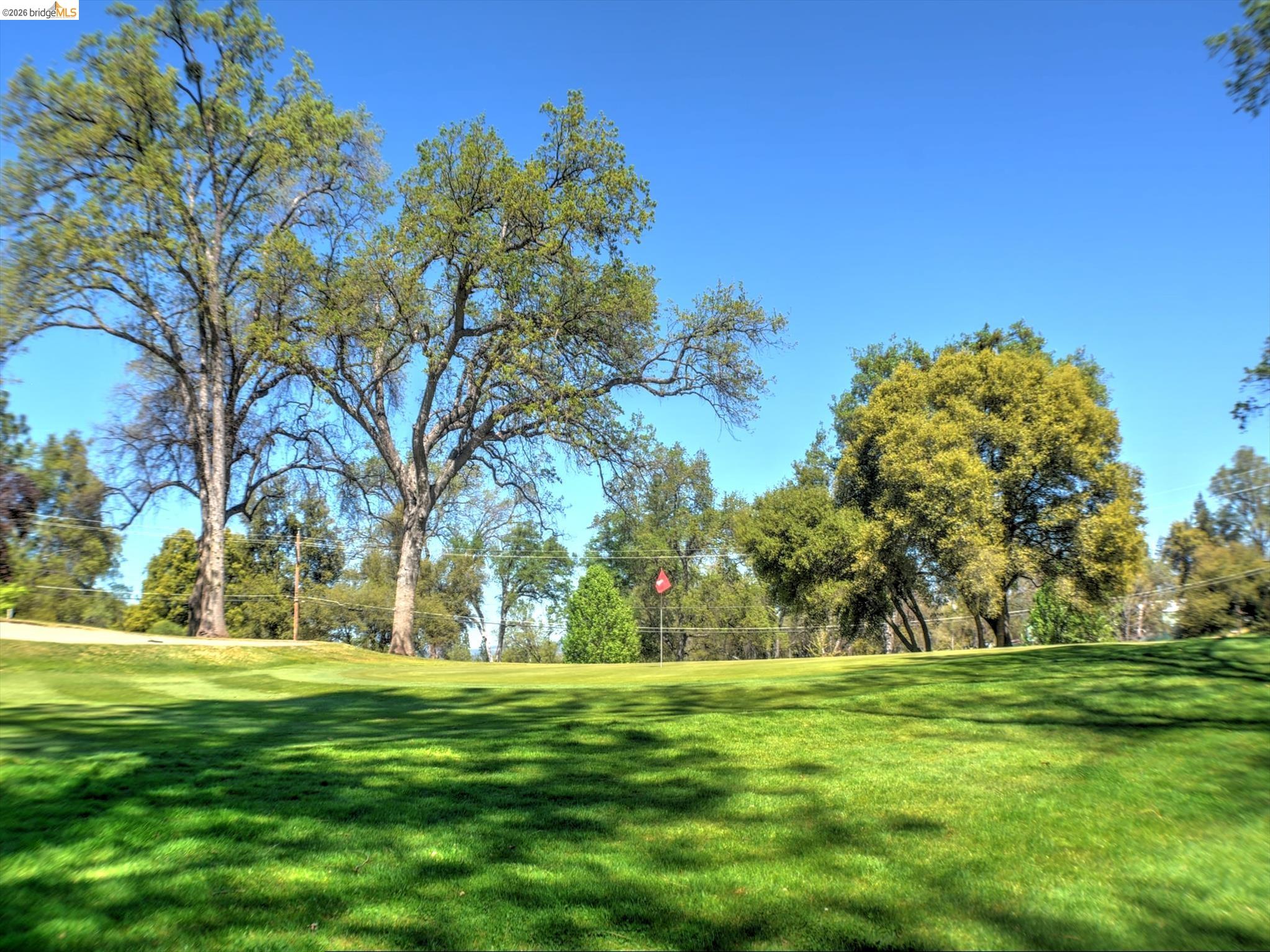 Detail Gallery Image 5 of 39 For 19166 Dyer Ct, Groveland,  CA 95321 - 2 Beds | 2 Baths